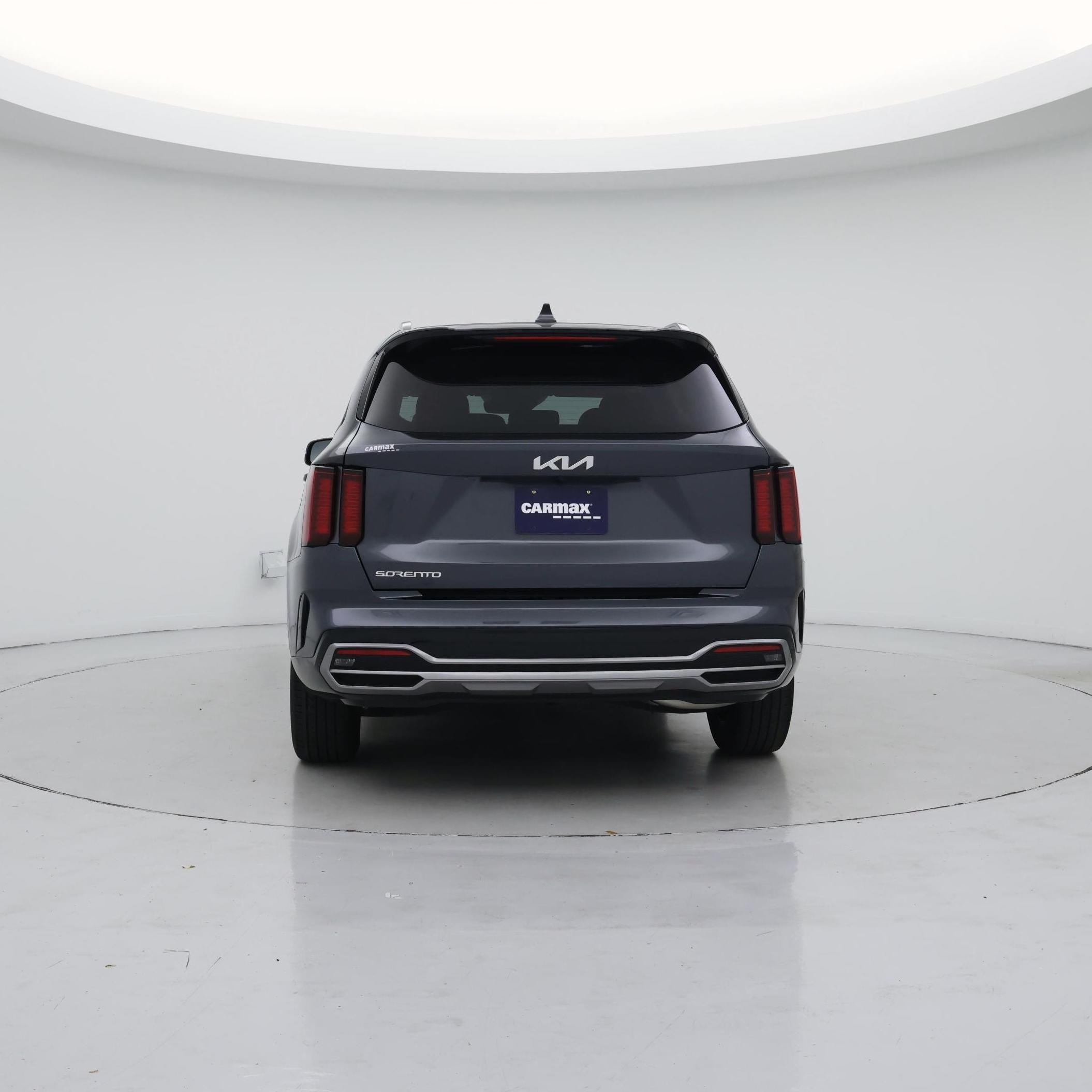 Thumbnail: 2023 Kia Sorento - 6