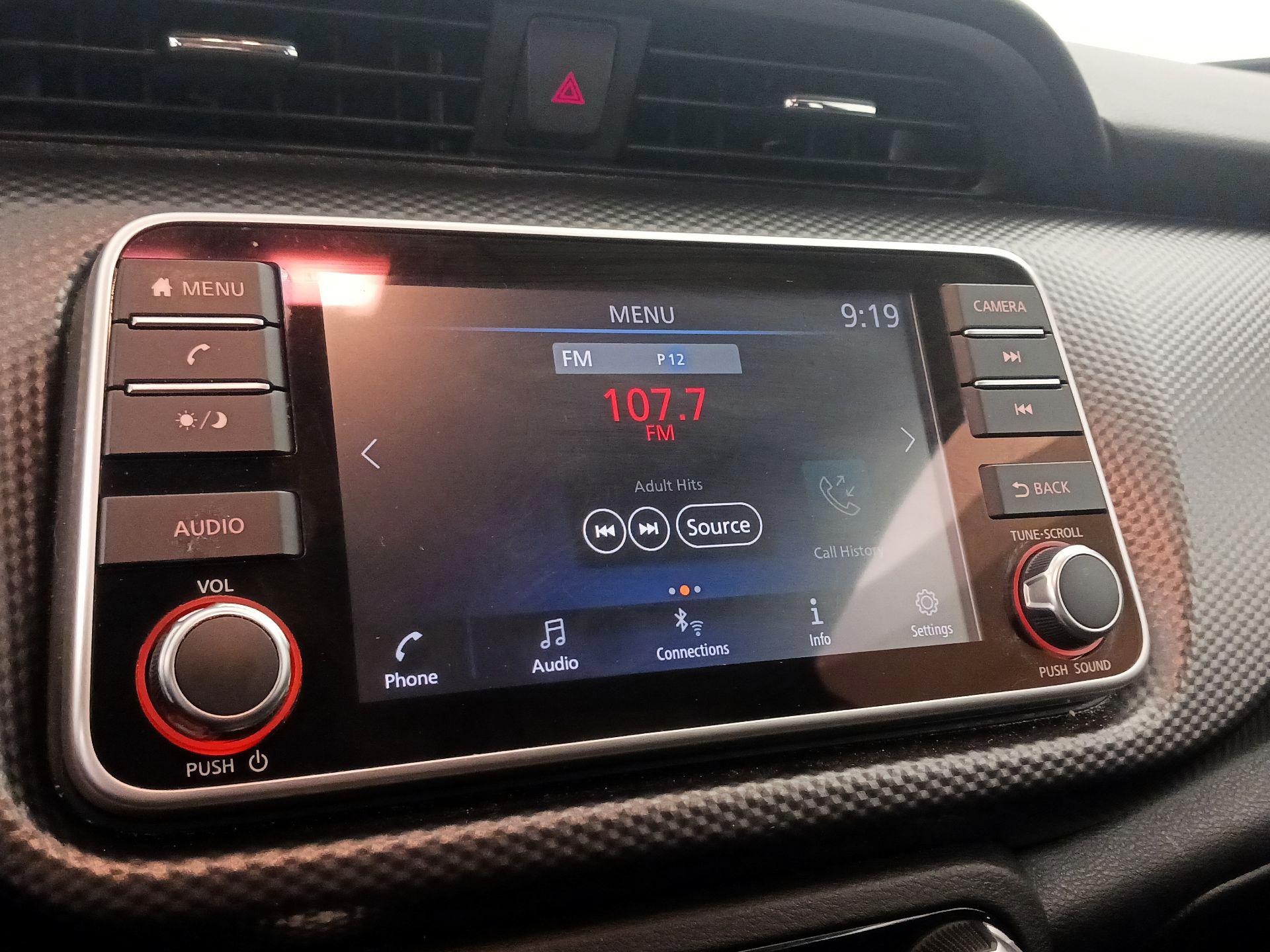 Thumbnail: 2020 Nissan Kicks - 14