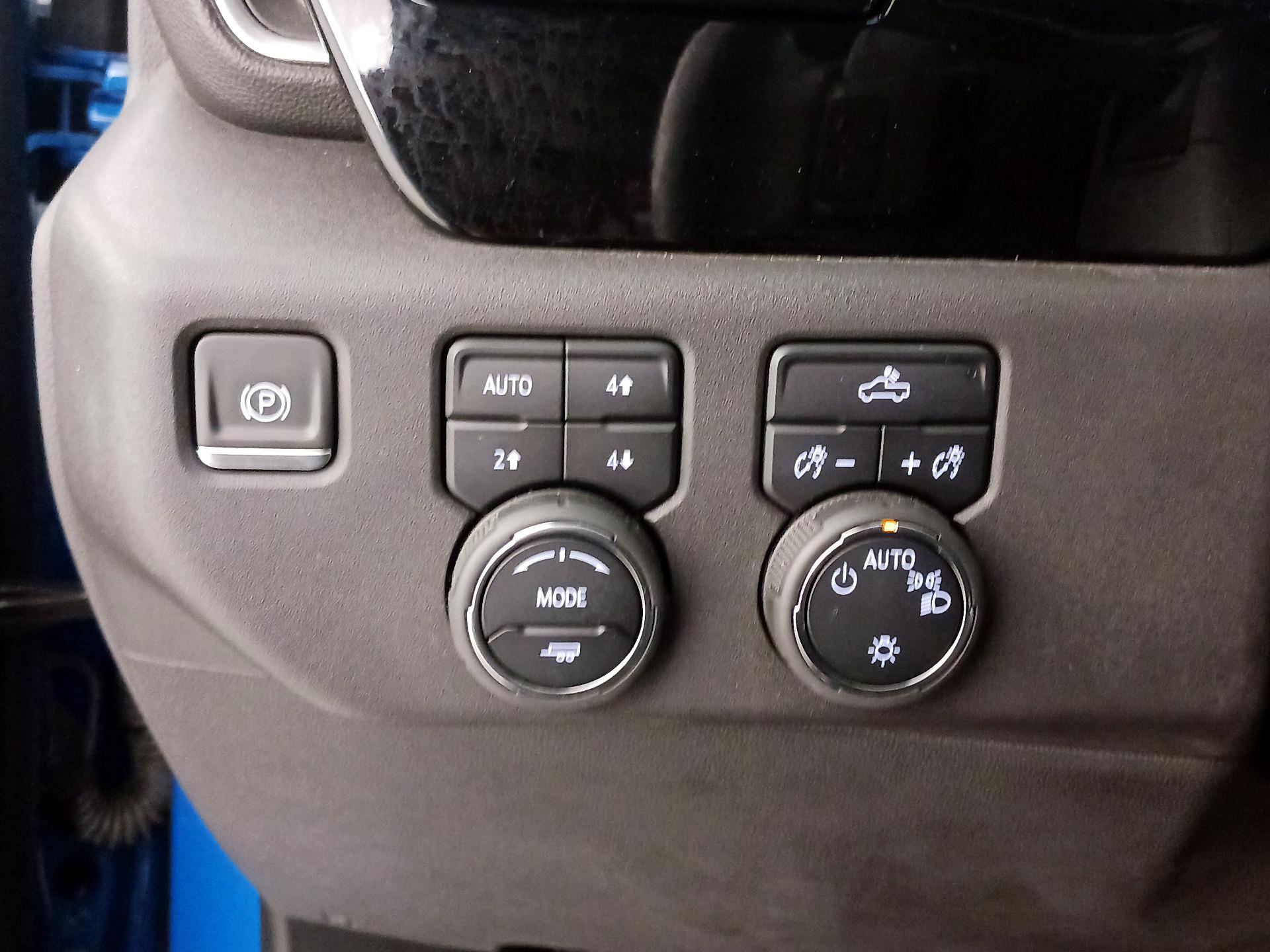 Thumbnail: 2024 Chevrolet Silverado 1500 - 13