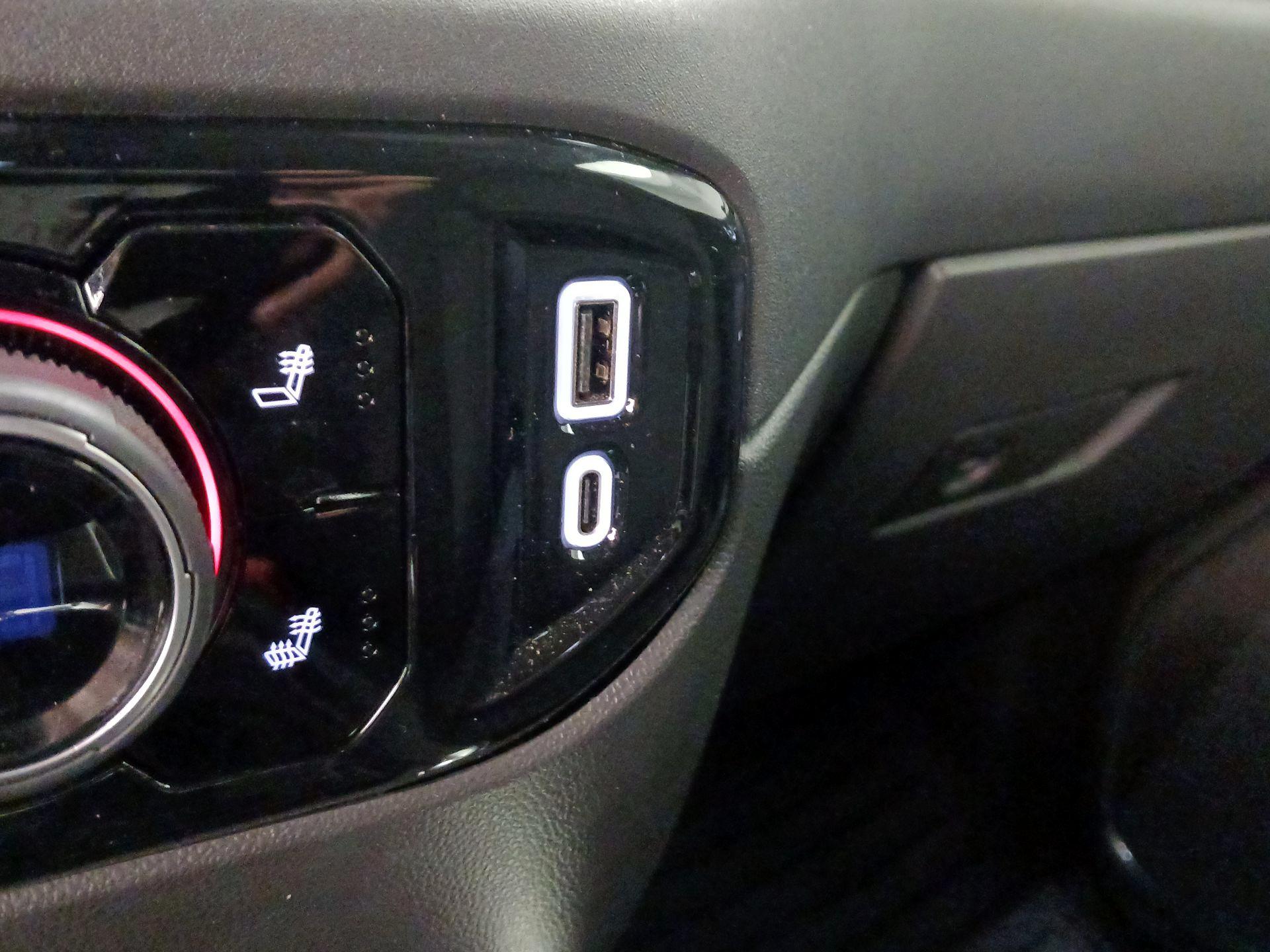 Thumbnail: 2024 Chevrolet Silverado 1500 - 19