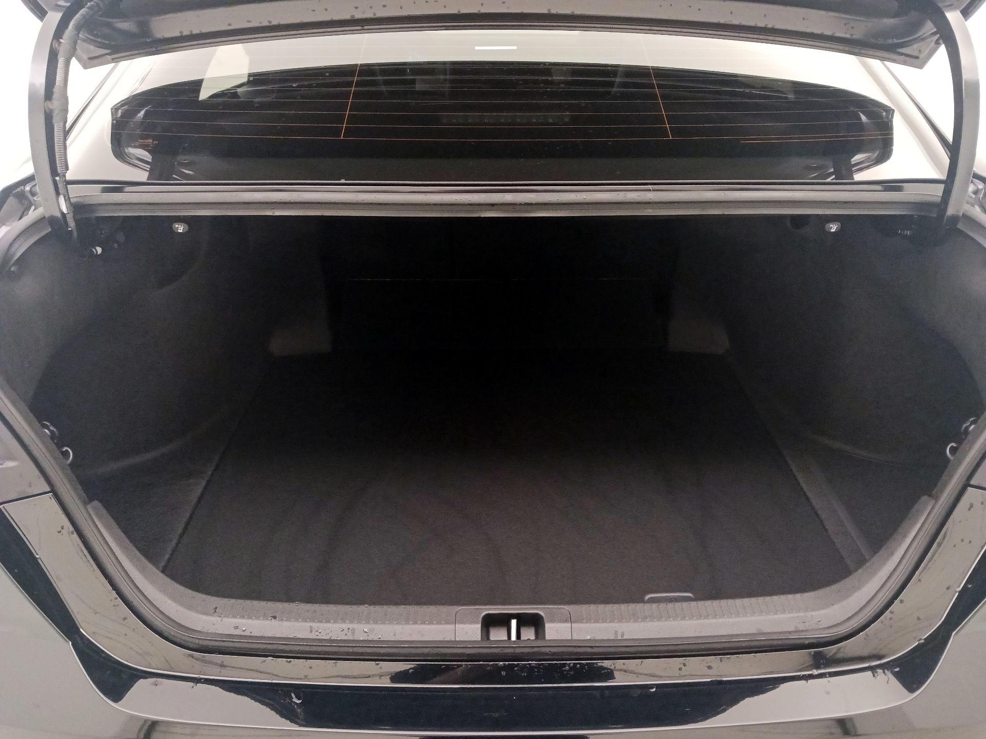 Thumbnail: 2025 Toyota Camry - 20