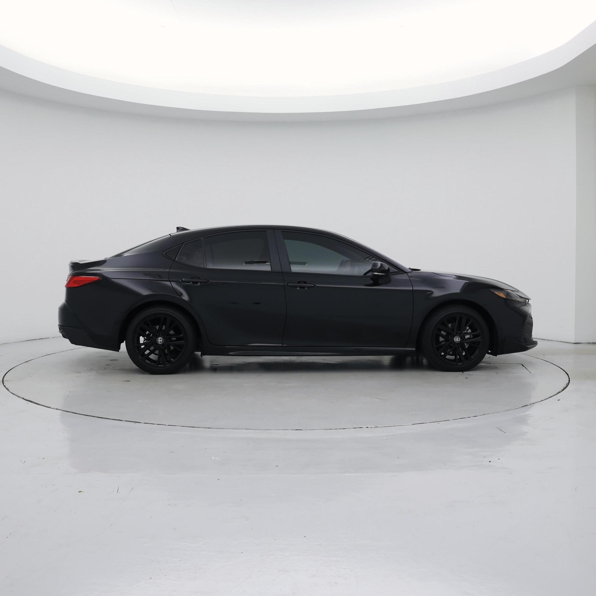 Thumbnail: 2025 Toyota Camry - 7