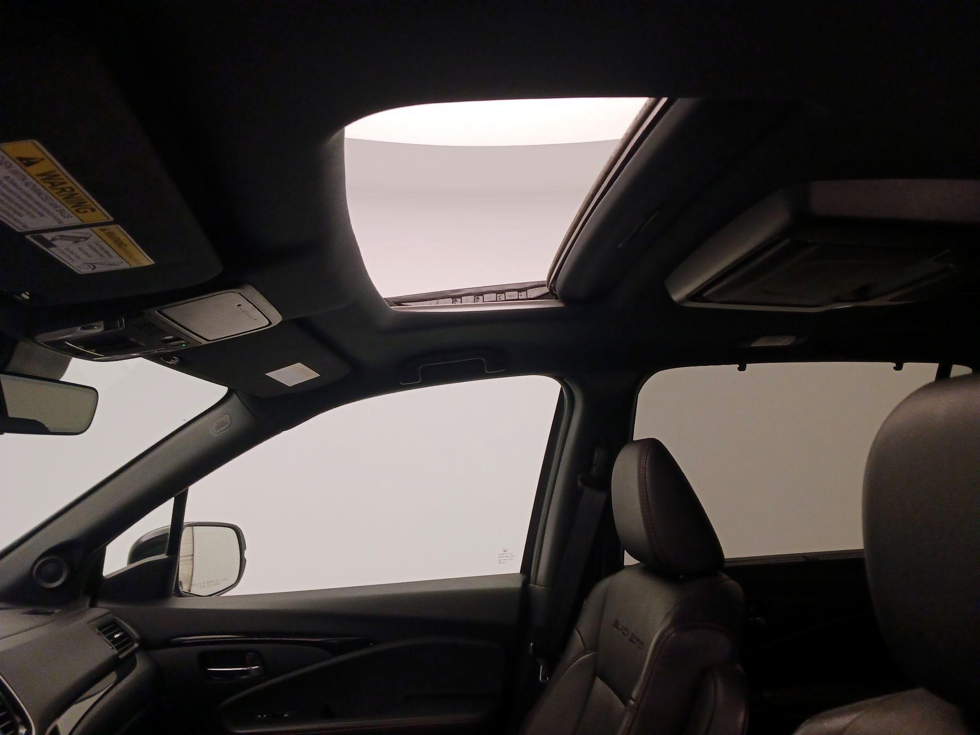 Thumbnail: 2021 Honda Pilot - 20