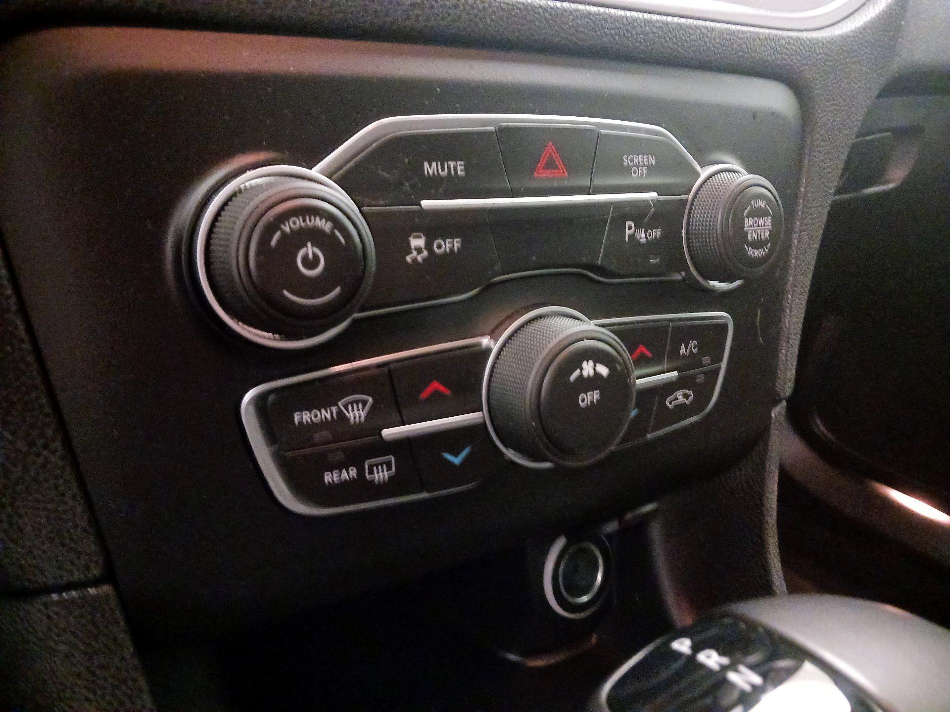 Thumbnail: 2023 Dodge Charger - 16