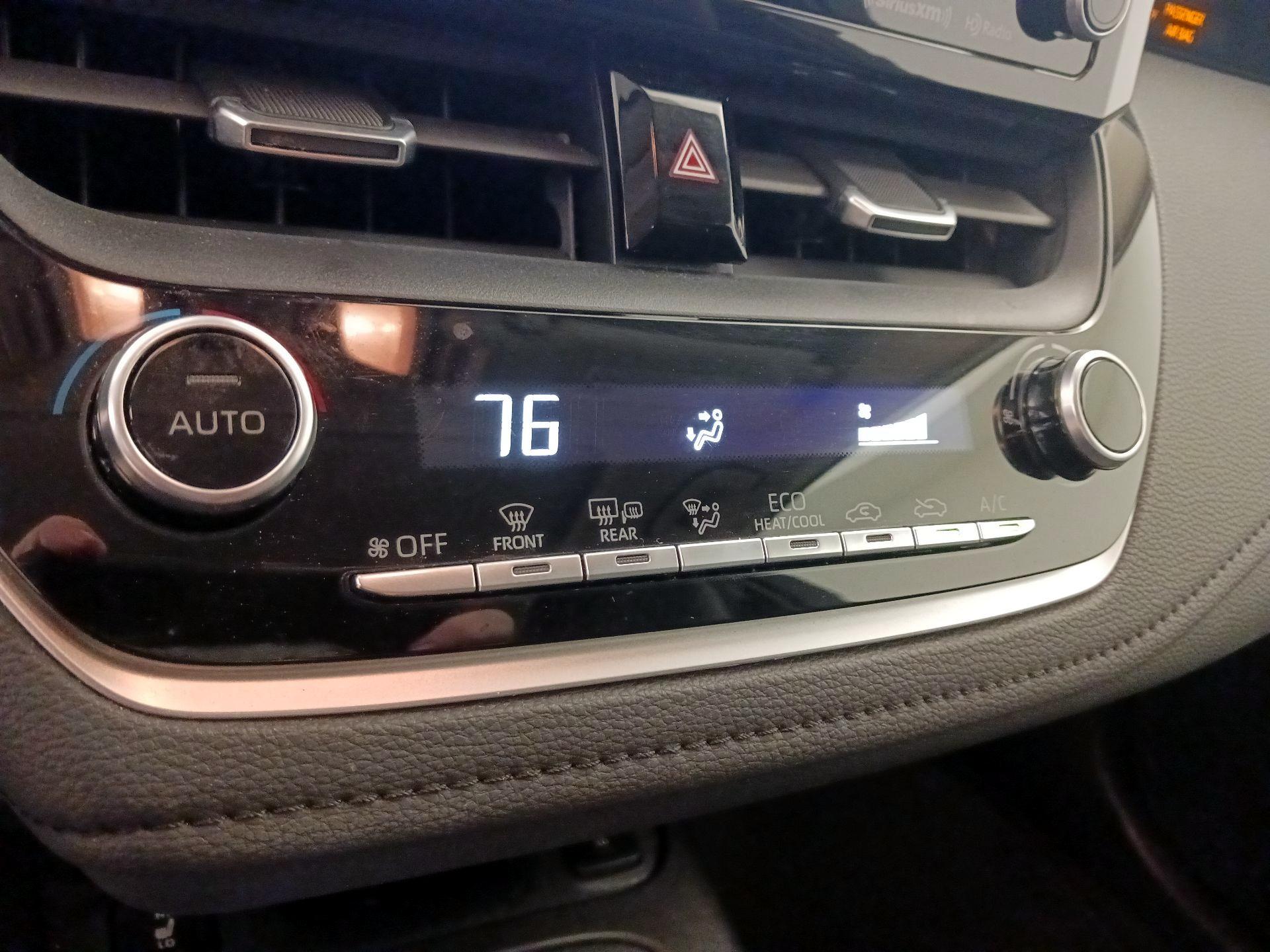 Thumbnail: 2020 Toyota Corolla - 16