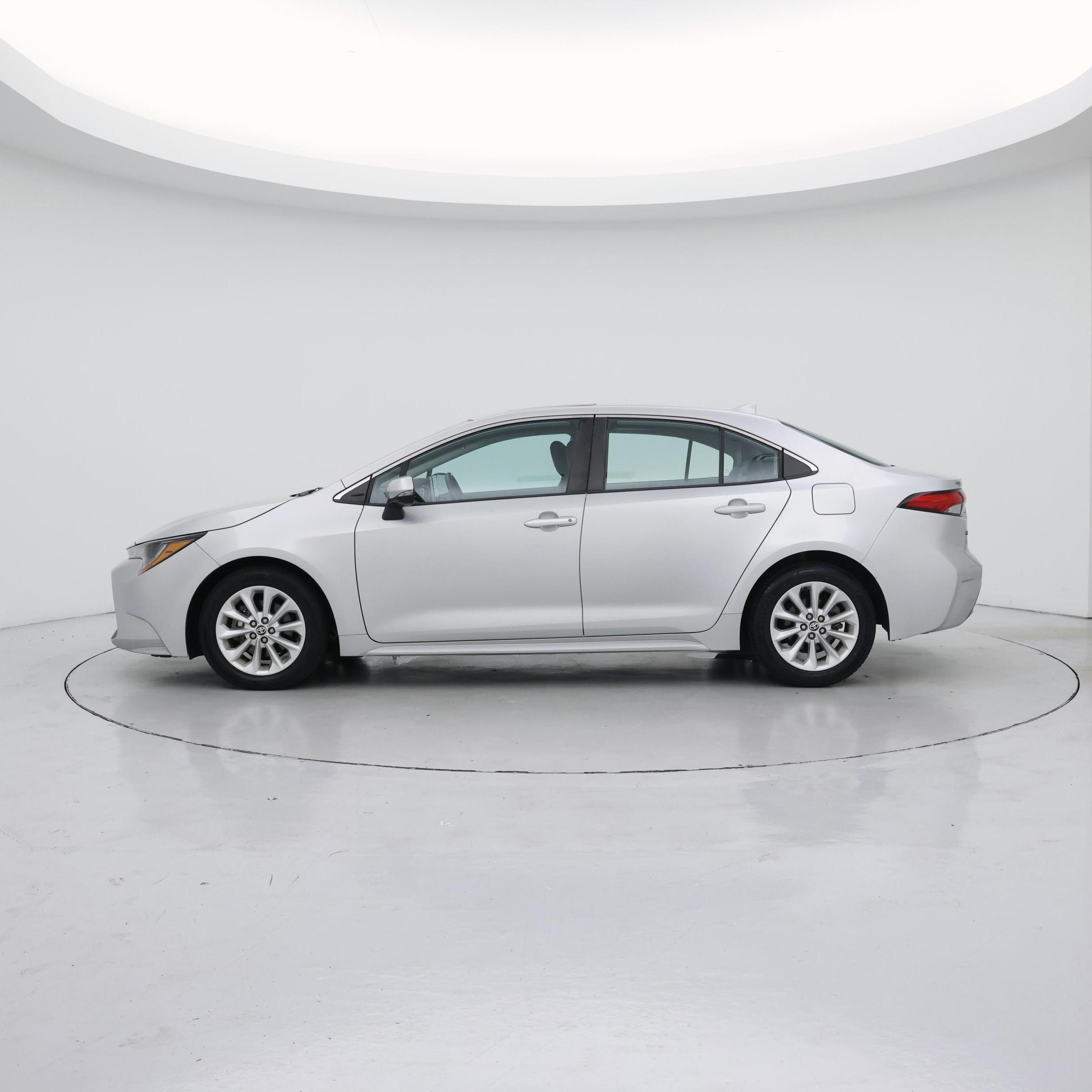 Thumbnail: 2020 Toyota Corolla - 3