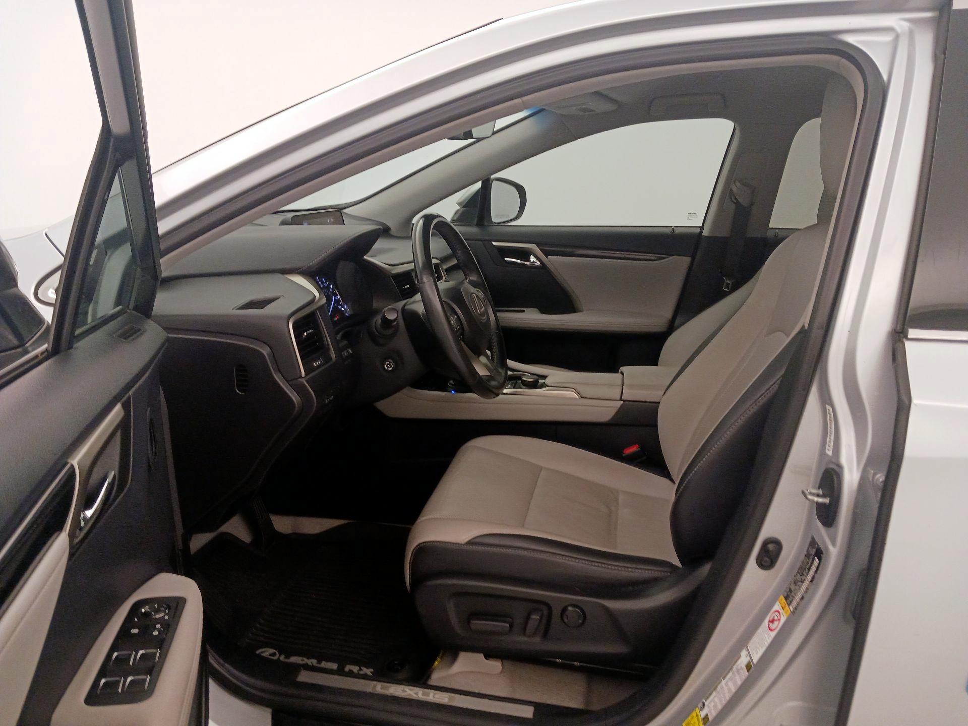 Thumbnail: 2019 Lexus RX - 11