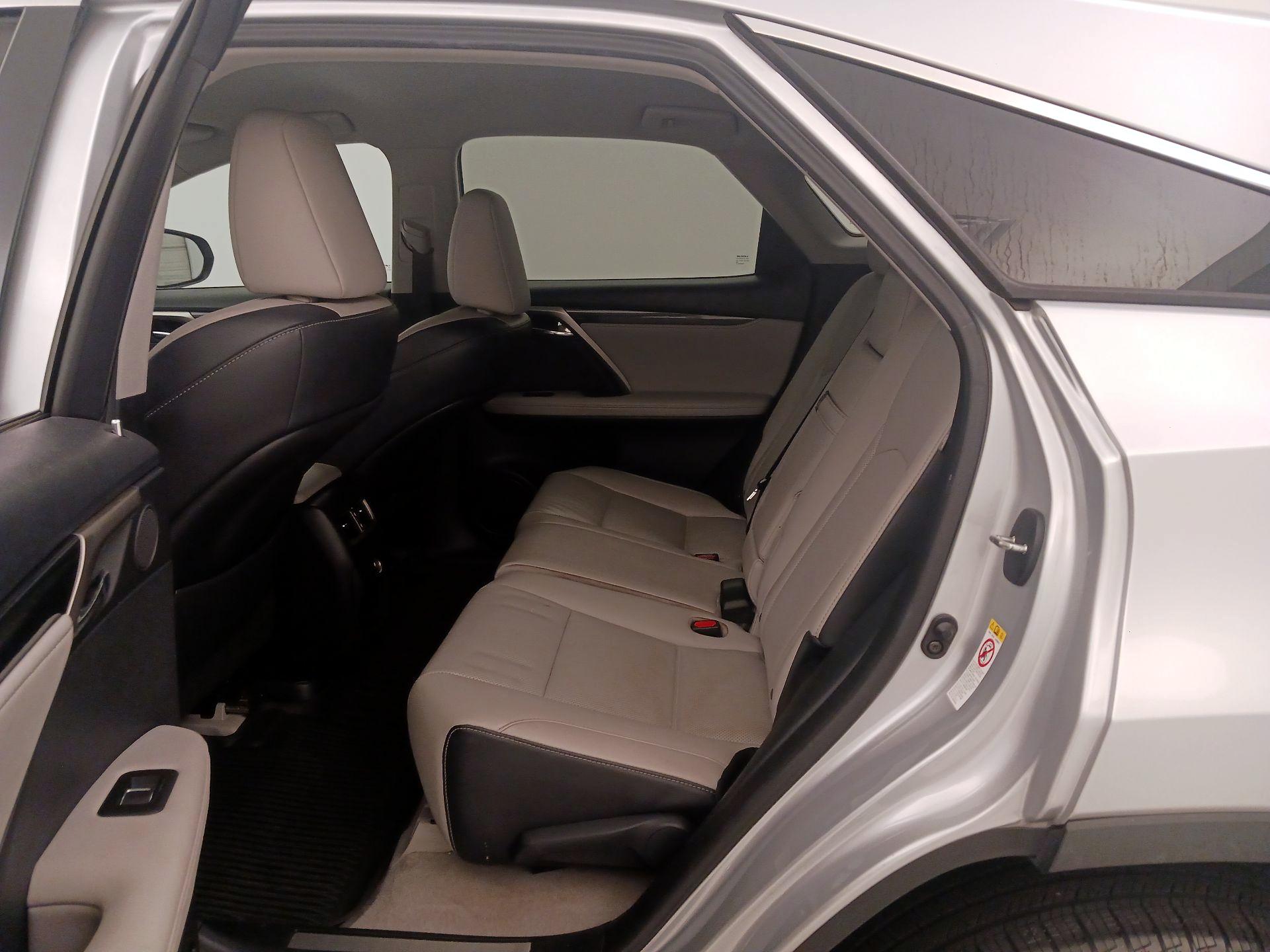 Thumbnail: 2019 Lexus RX - 19