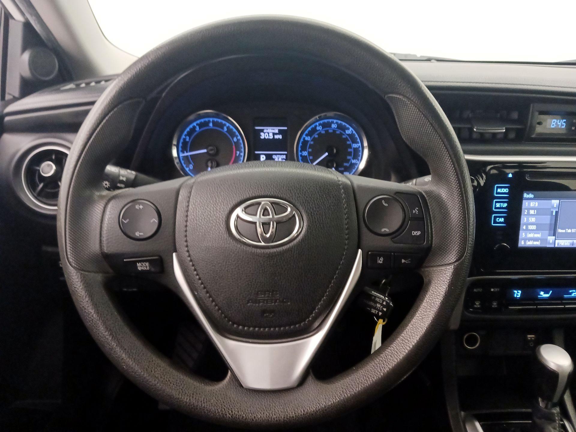 Thumbnail: 2019 Toyota Corolla - 10