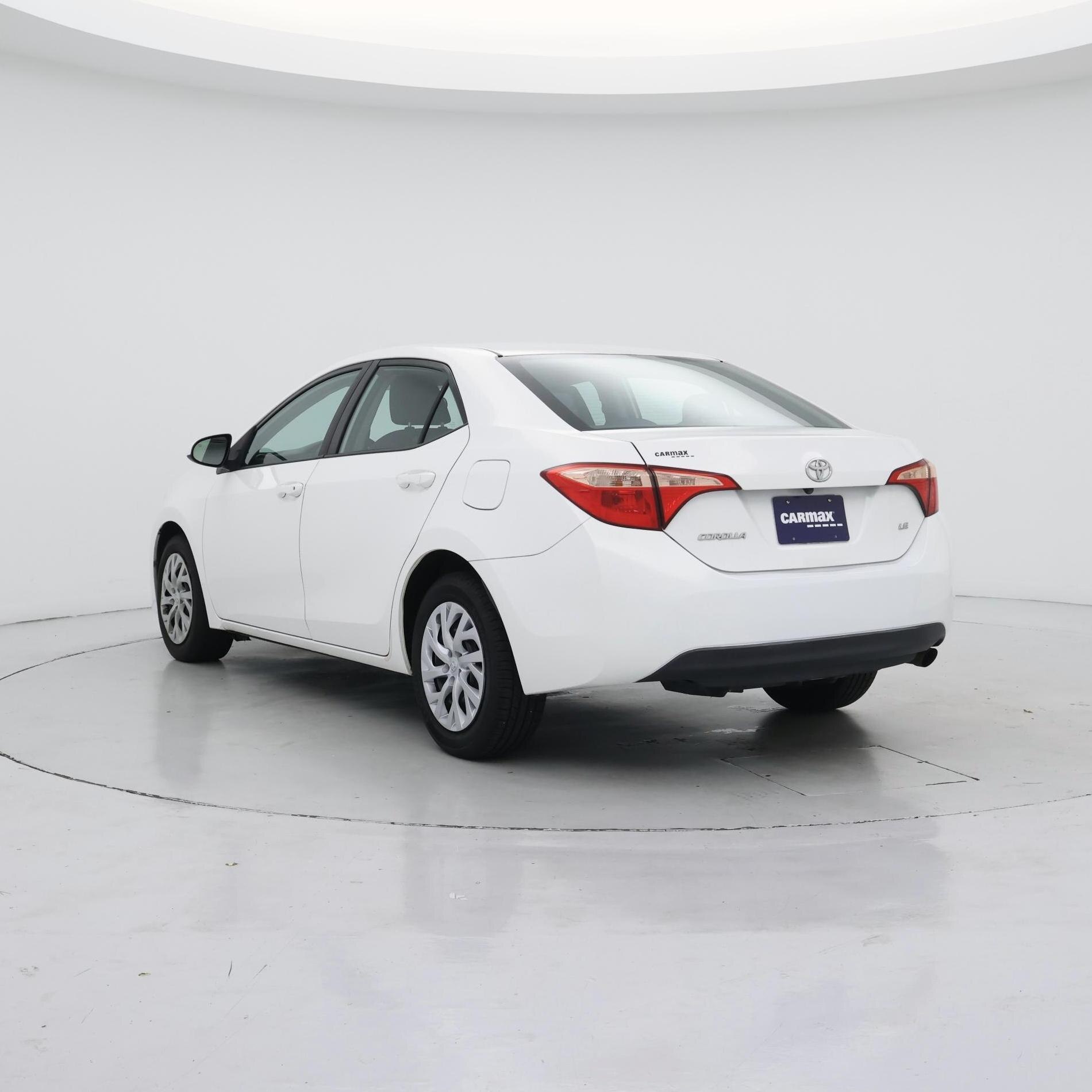 Thumbnail: 2019 Toyota Corolla - 2