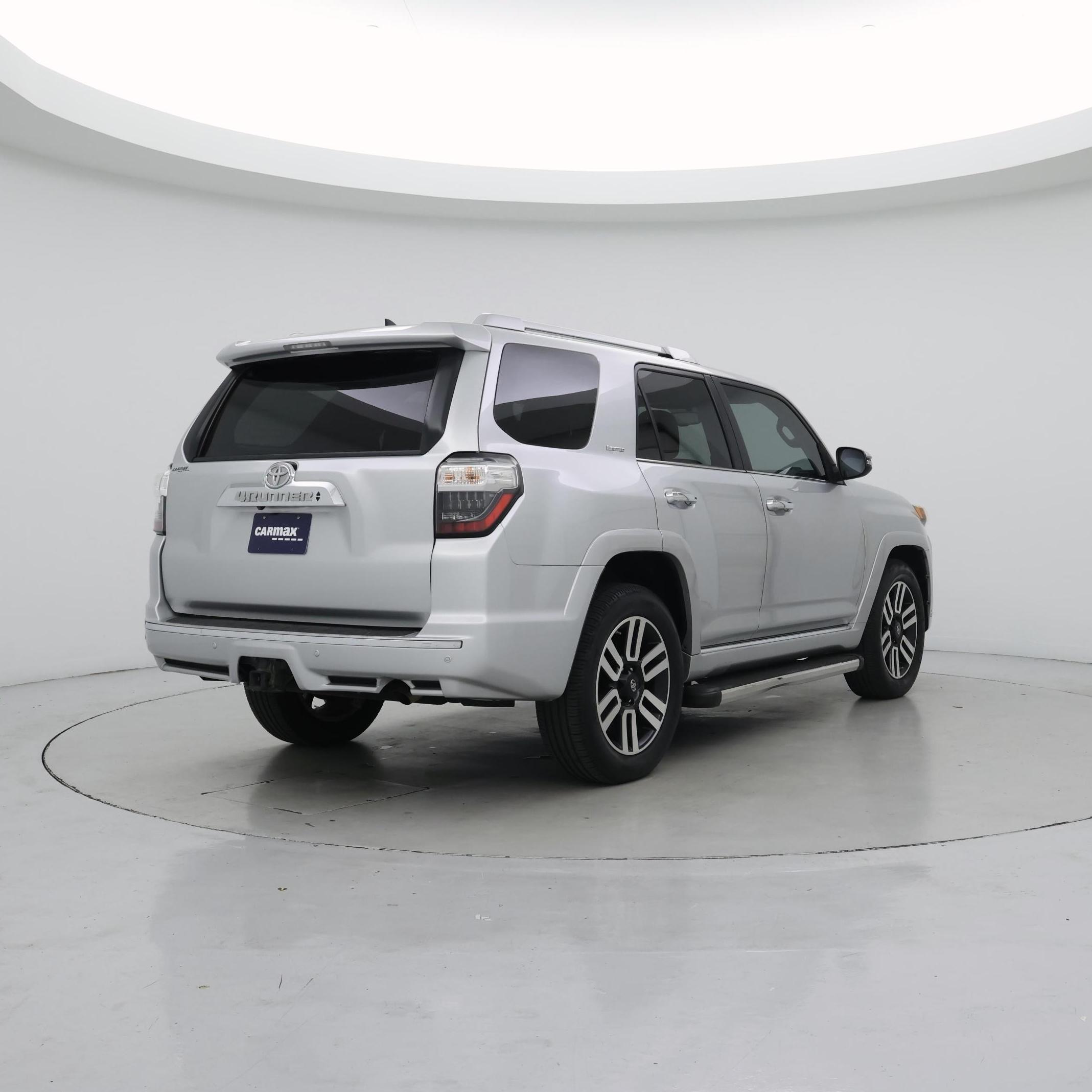 Thumbnail: 2014 Toyota 4Runner - 8
