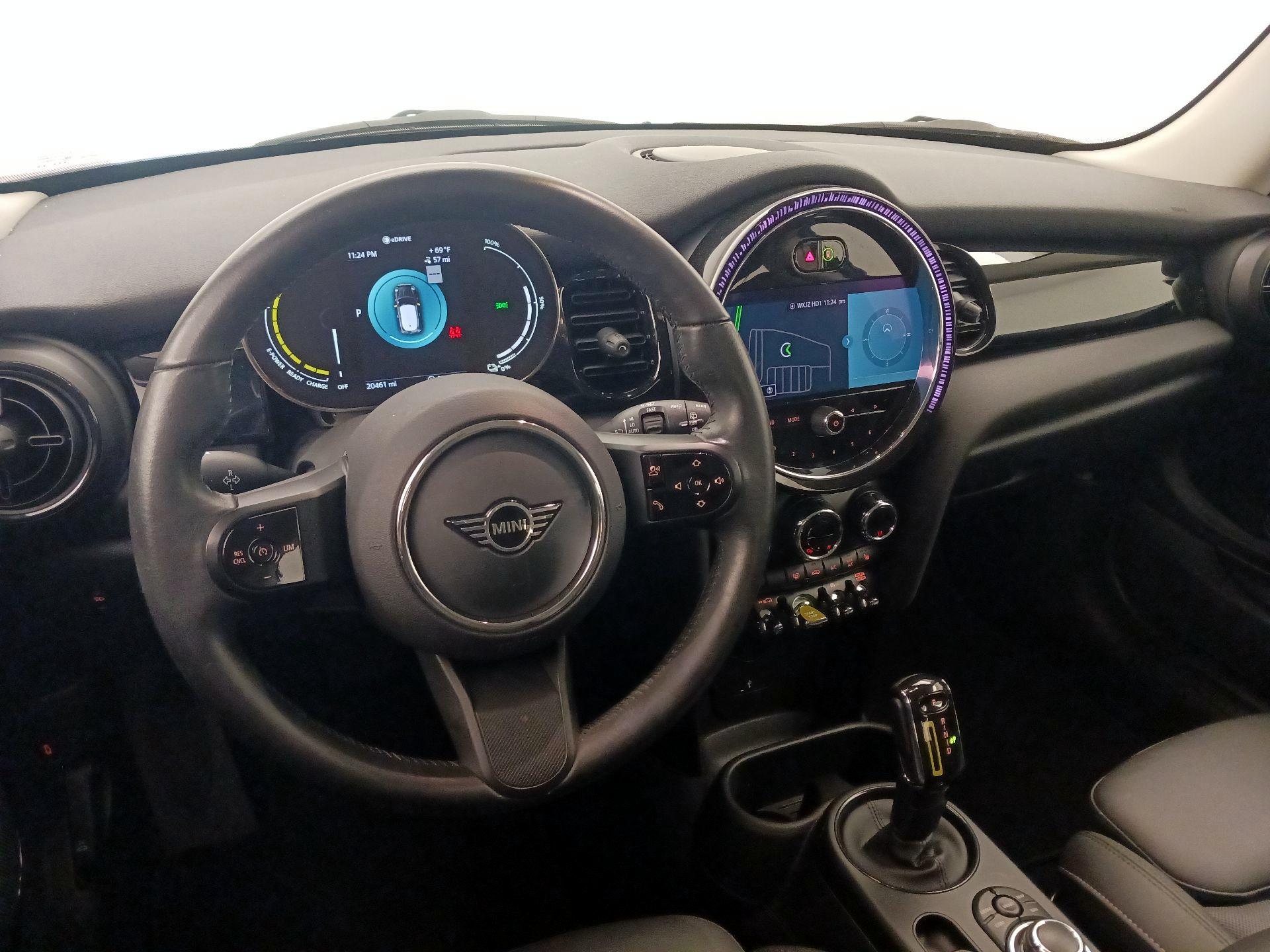 Thumbnail: 2023 MINI Cooper Hardtop - 9