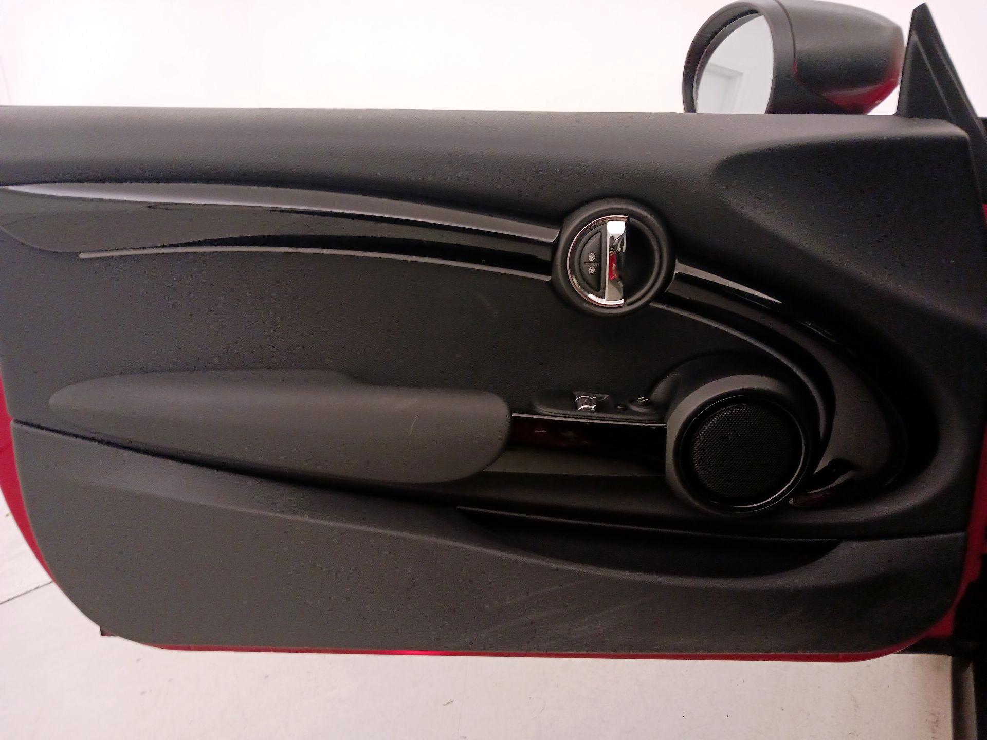 Thumbnail: 2023 MINI Cooper Hardtop - 12