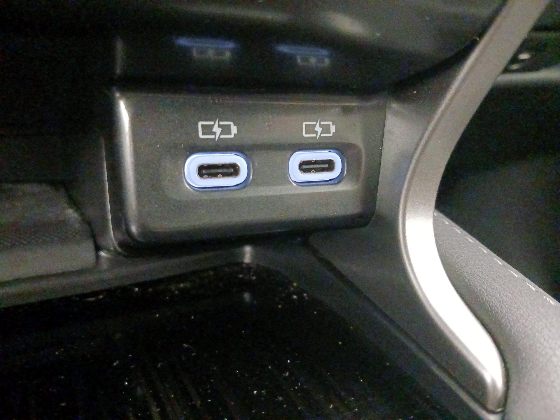 Thumbnail: 2024 Lexus RX - 18