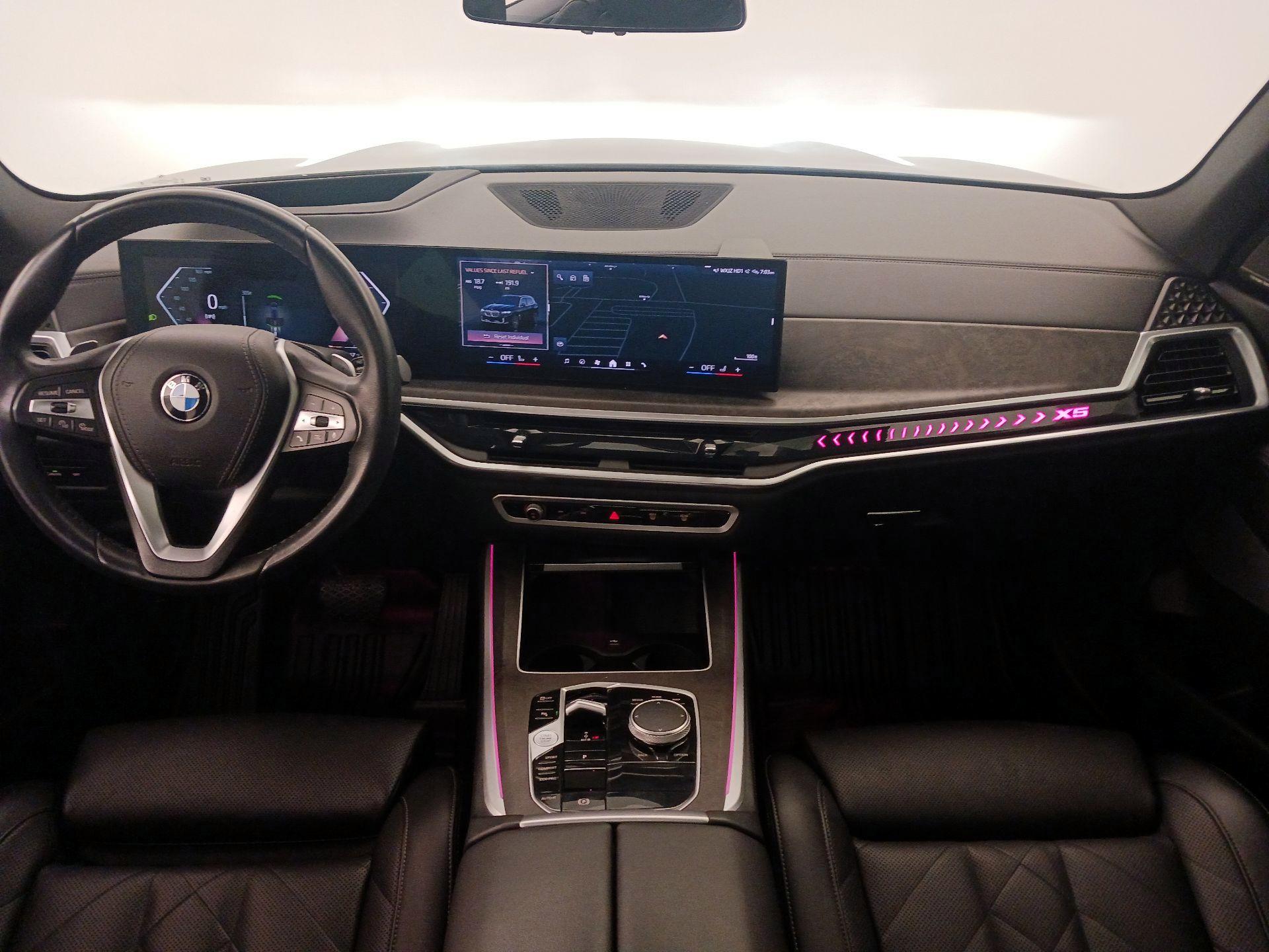 Thumbnail: 2024 BMW X5 - 9