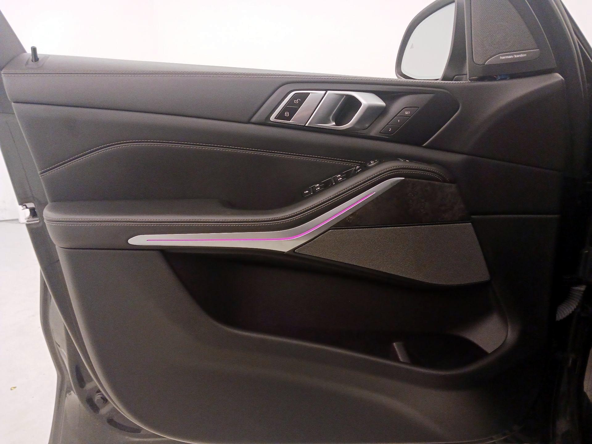 Thumbnail: 2024 BMW X5 - 12