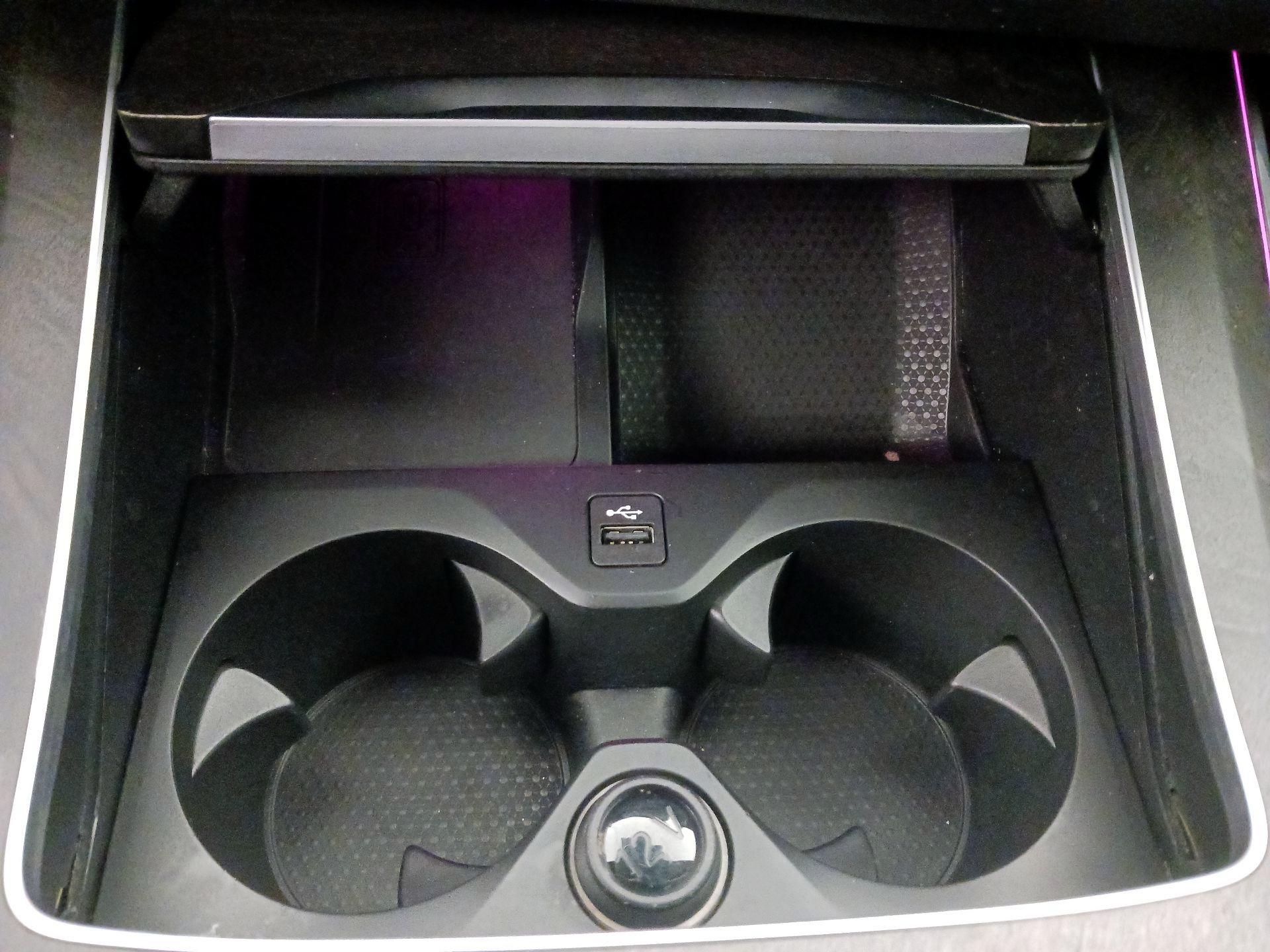 Thumbnail: 2024 BMW X5 - 19