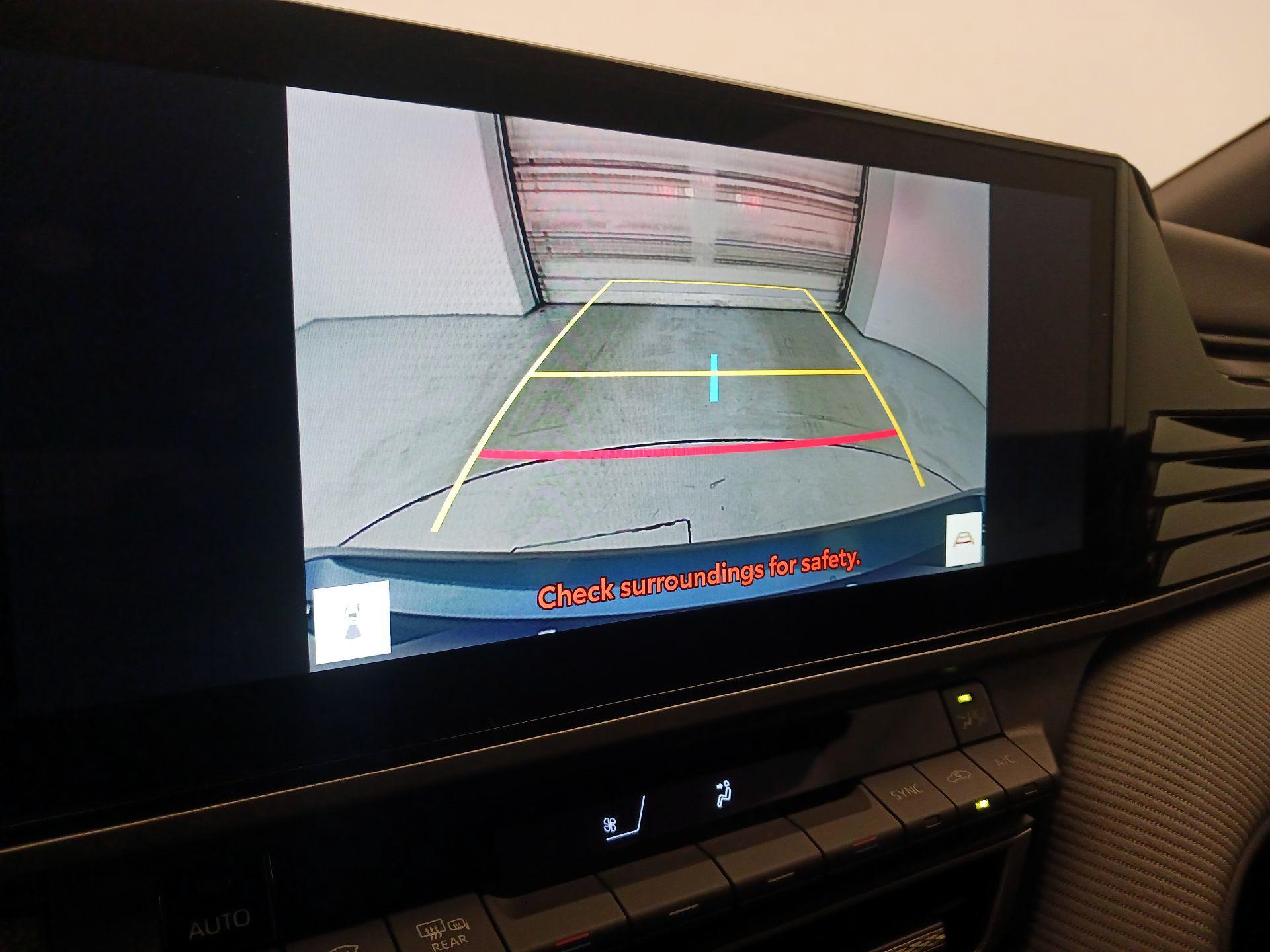 Thumbnail: 2025 Toyota Camry - 14