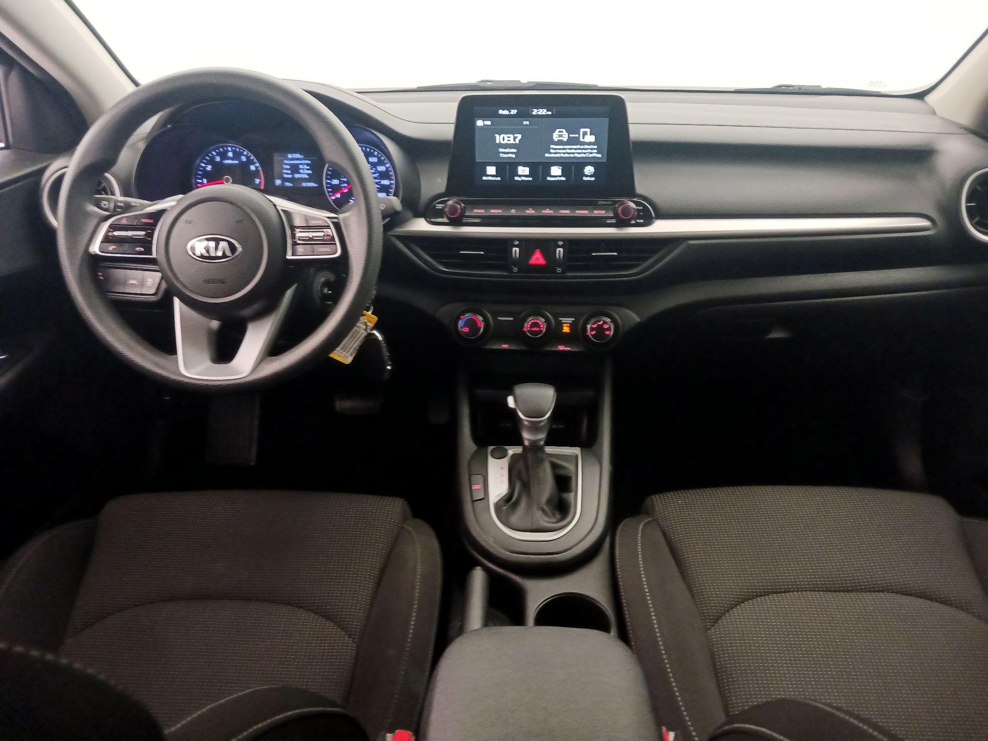 Thumbnail: 2021 Kia Forte - 9