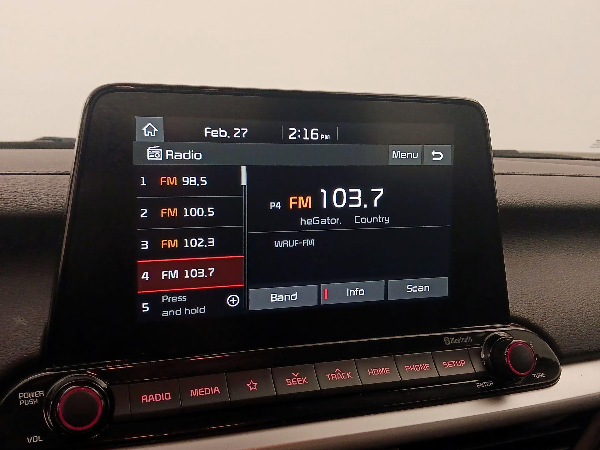 Thumbnail: 2021 Kia Forte - 15