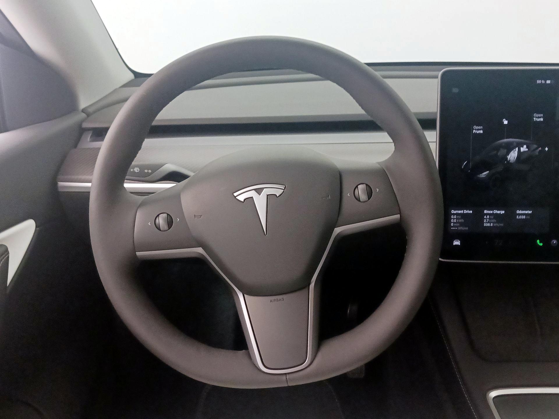 Thumbnail: 2022 Tesla Model Y - 10