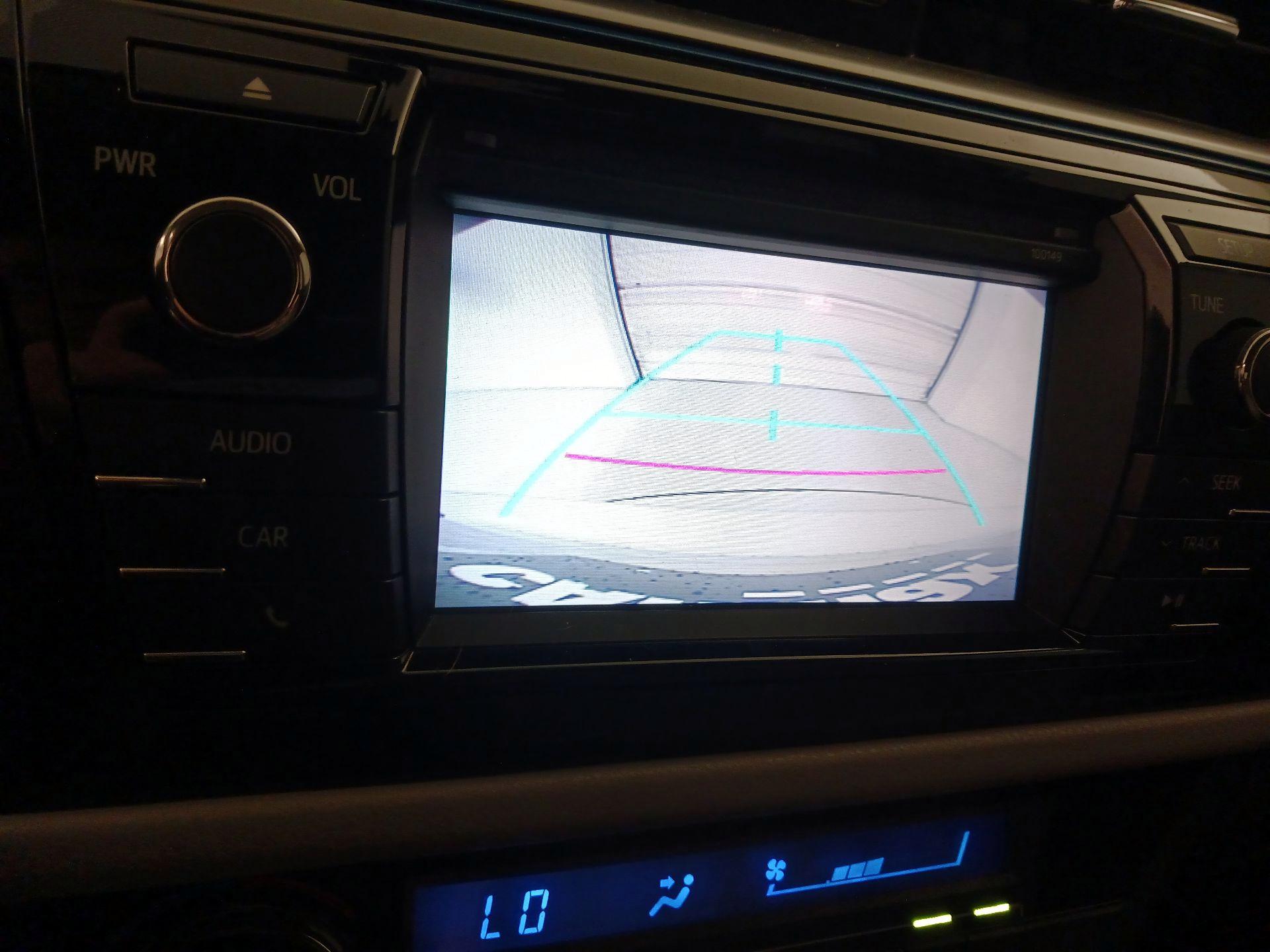 Thumbnail: 2014 Toyota Corolla - 14