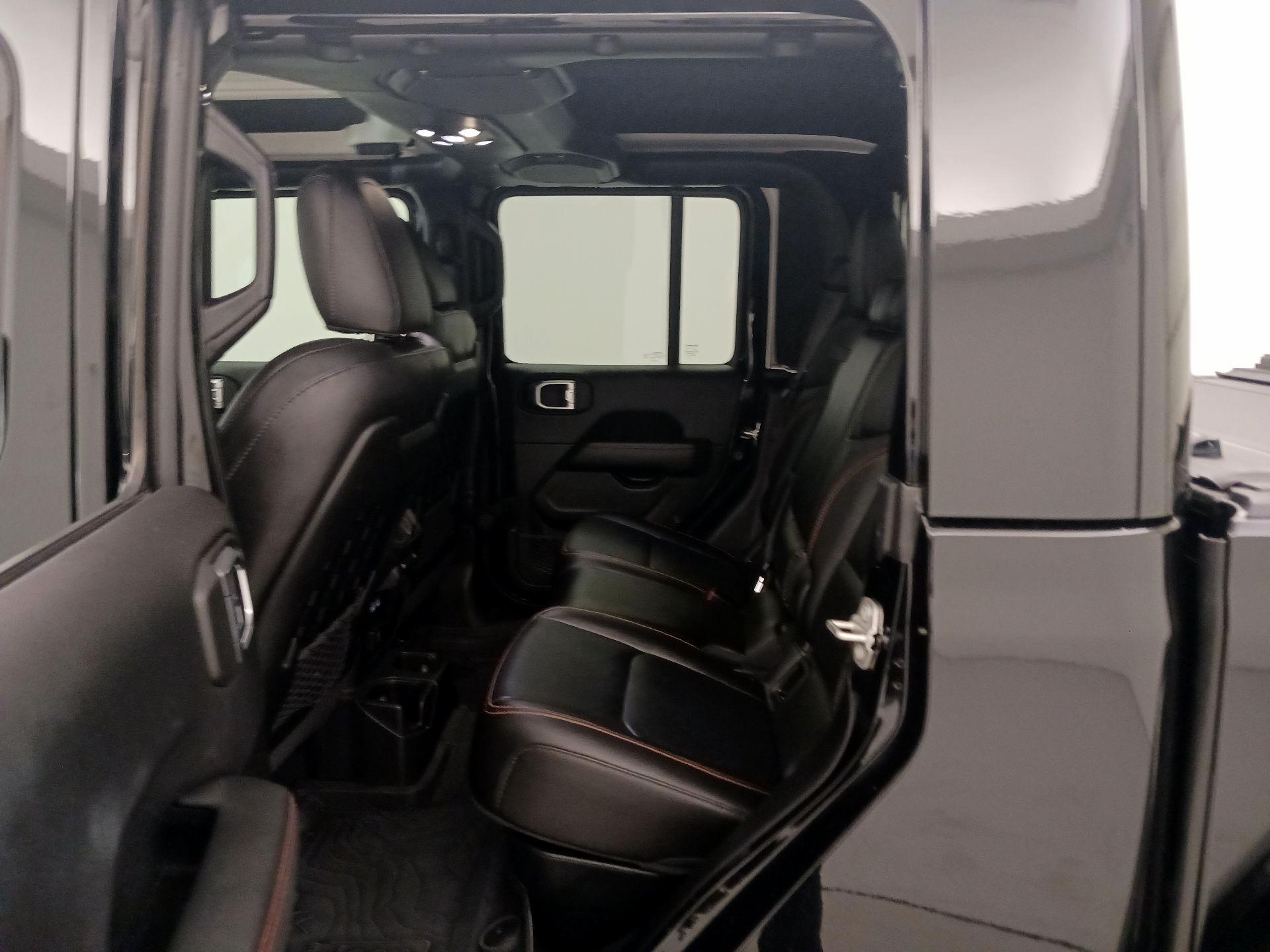 Thumbnail: 2023 Jeep Gladiator - 20