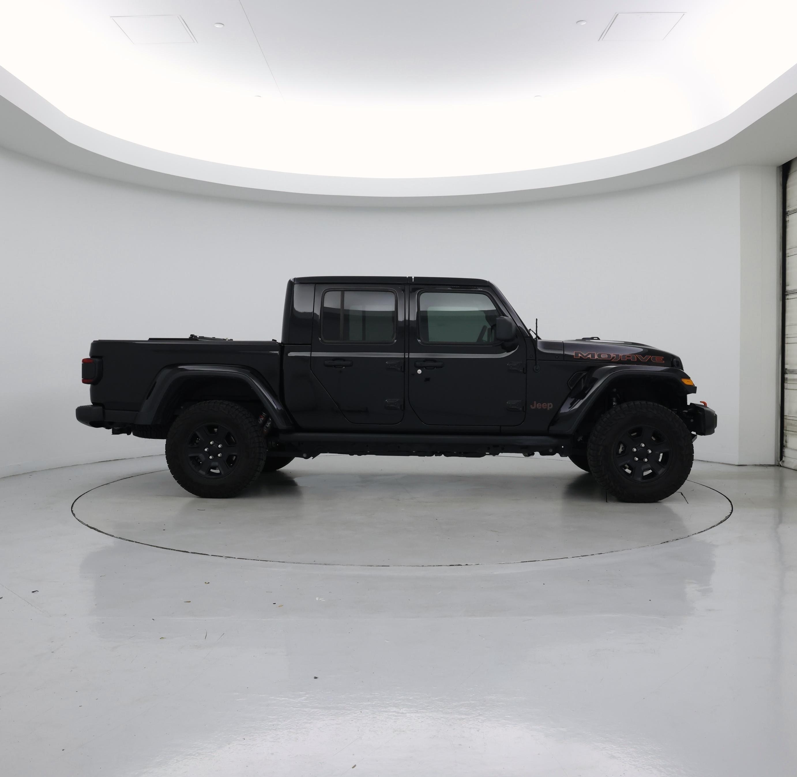 Thumbnail: 2023 Jeep Gladiator - 7