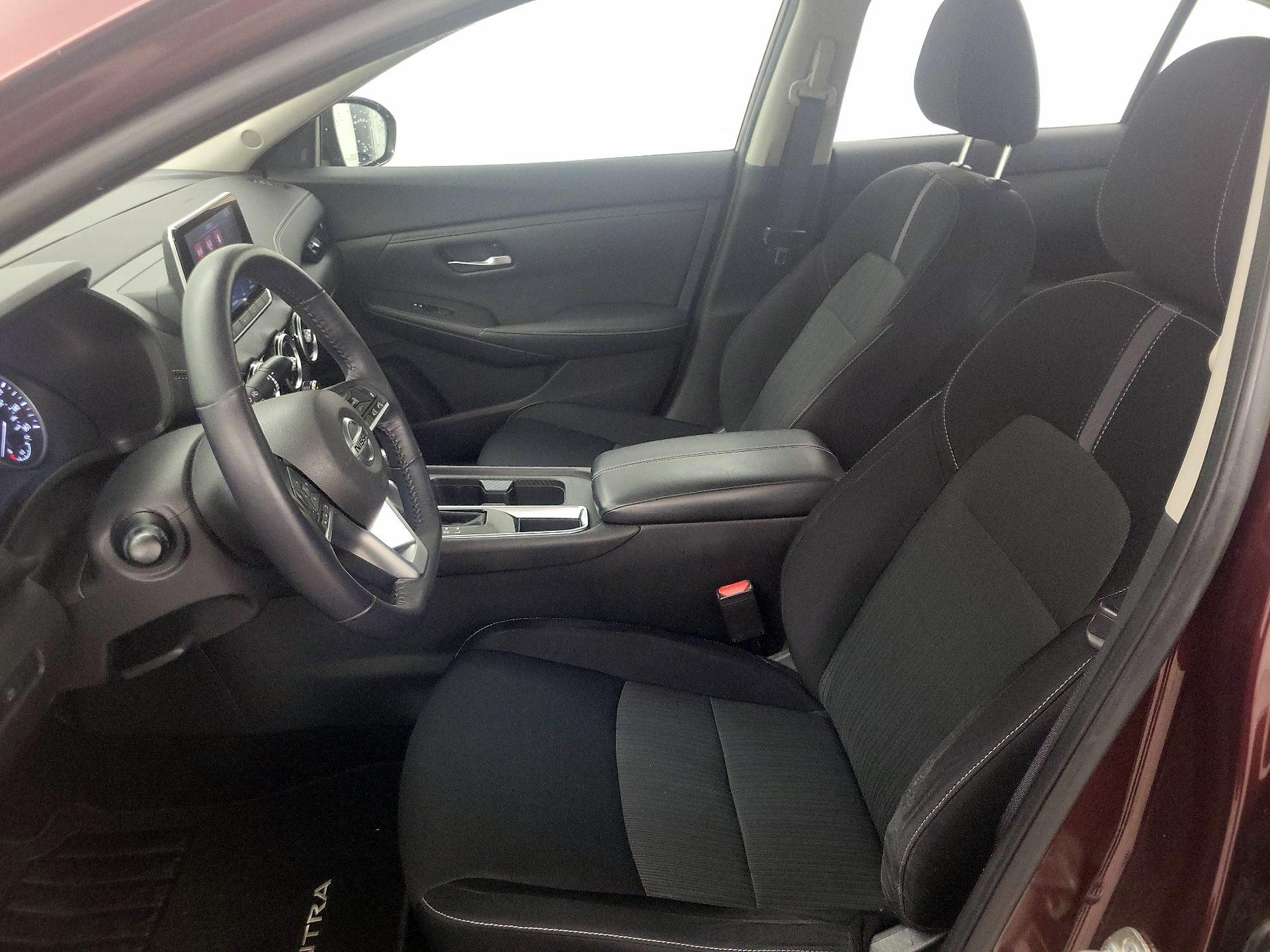 Thumbnail: 2020 Nissan Sentra - 11
