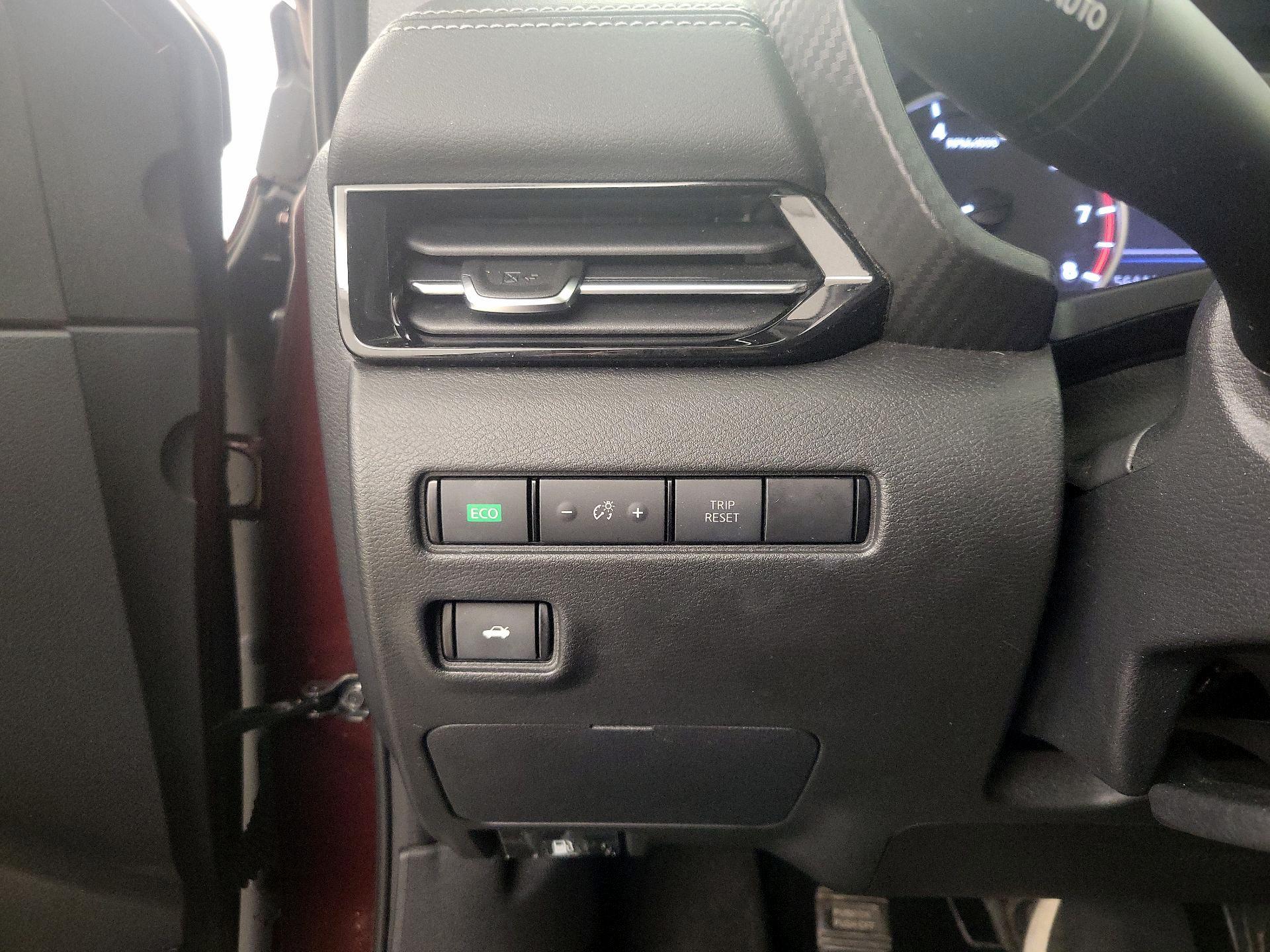 Thumbnail: 2020 Nissan Sentra - 13