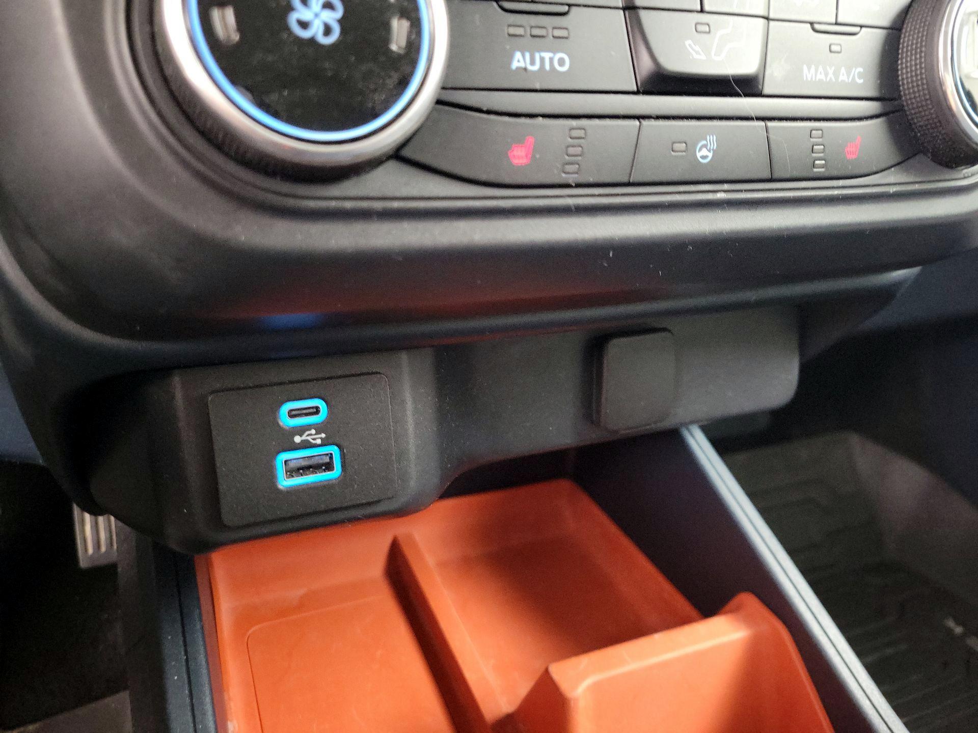 Thumbnail: 2022 Ford Maverick - 18