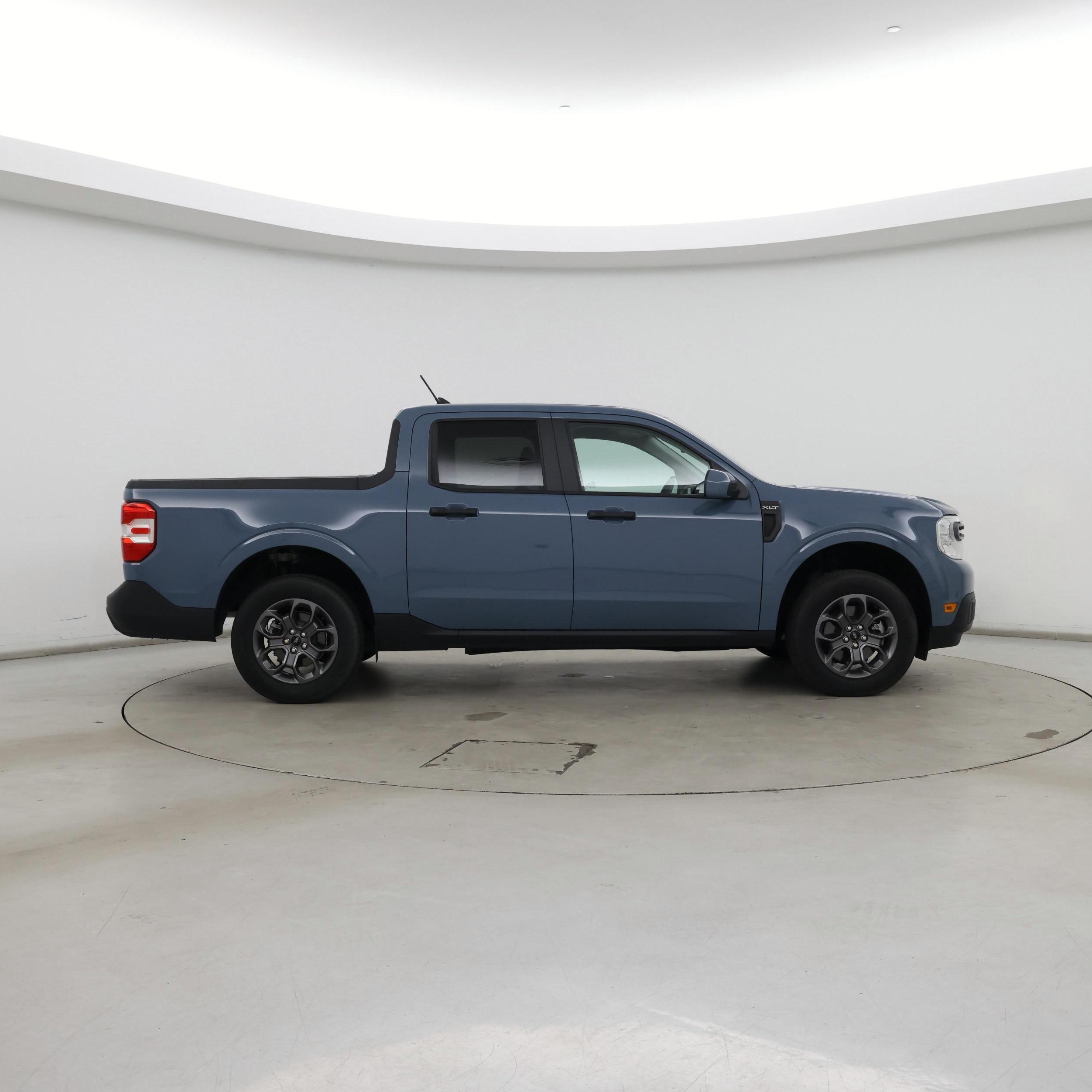 Thumbnail: 2022 Ford Maverick - 7