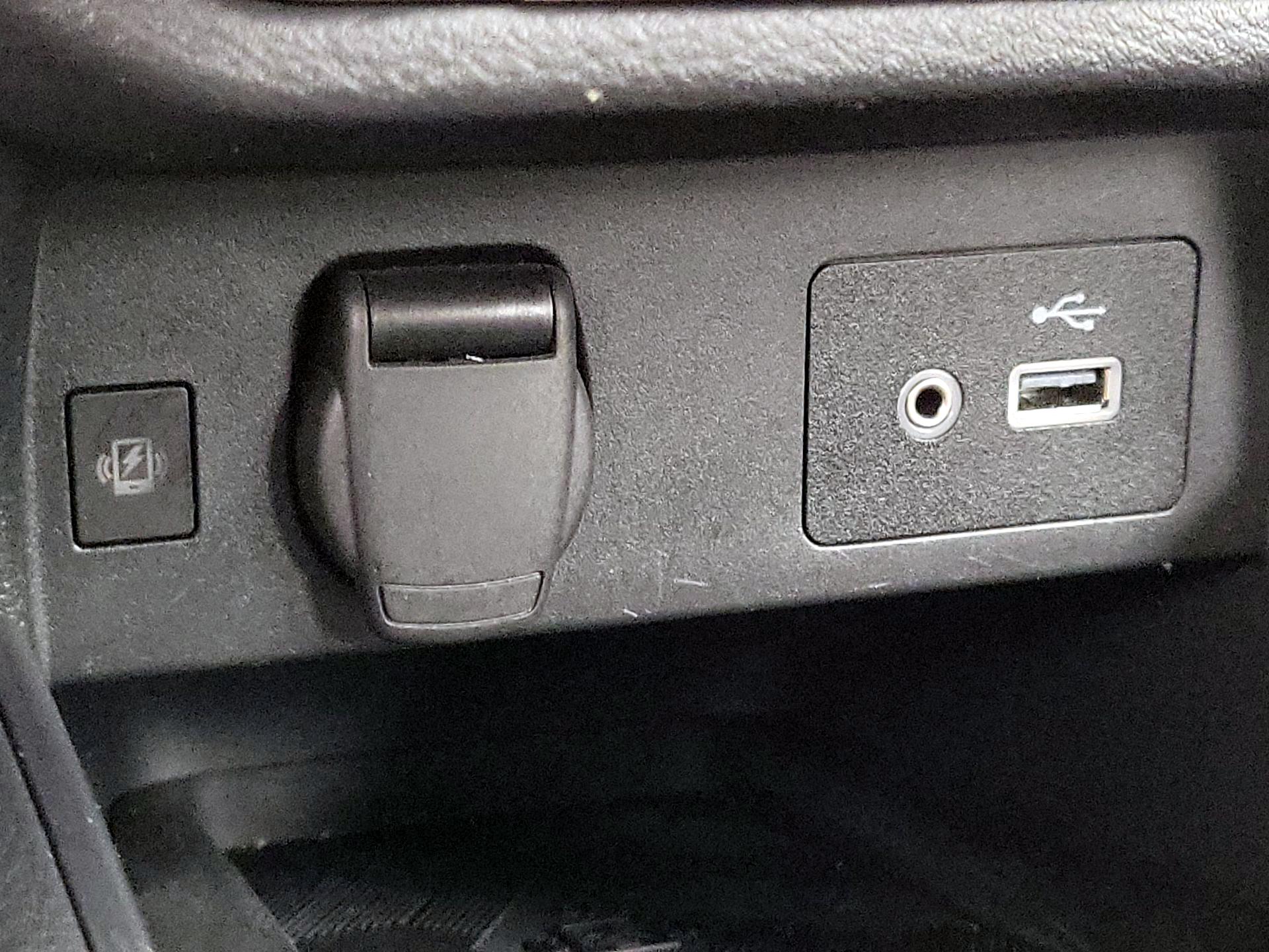 Thumbnail: 2024 Nissan Versa - 17