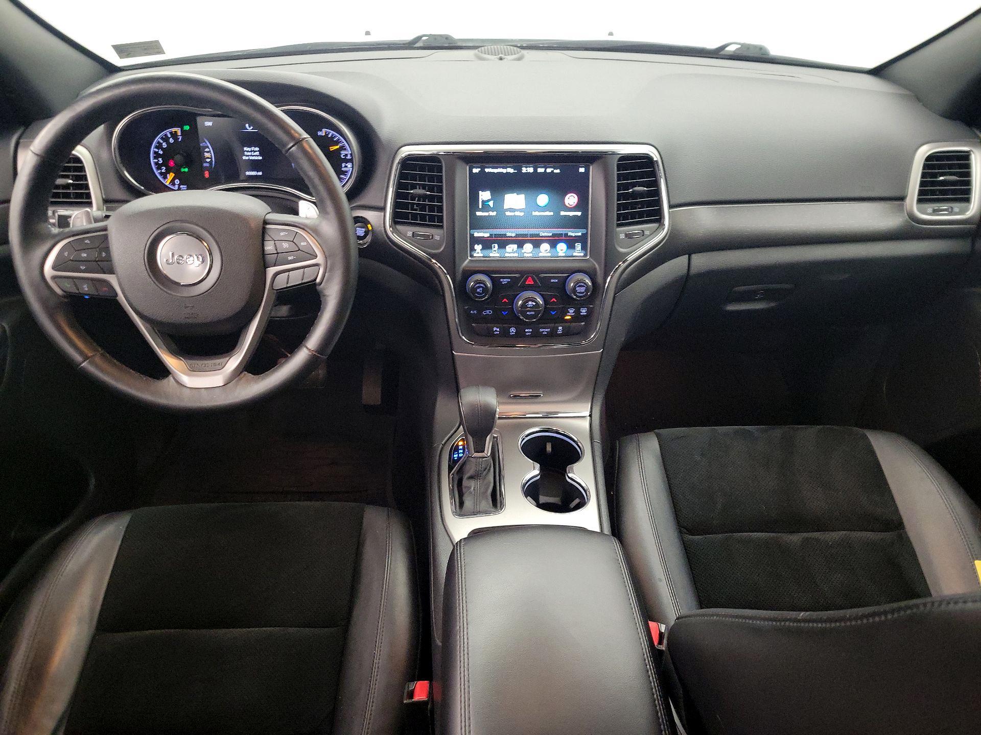 Thumbnail: 2017 Jeep Grand Cherokee - 9