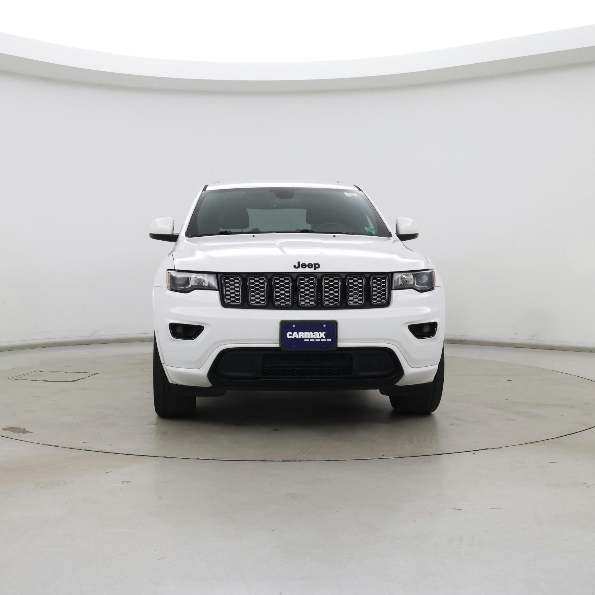 Thumbnail: 2017 Jeep Grand Cherokee - 5