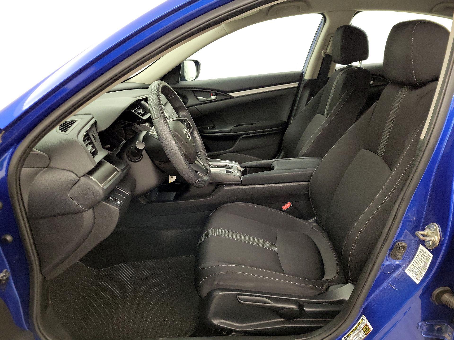 Thumbnail: 2016 Honda Civic - 11