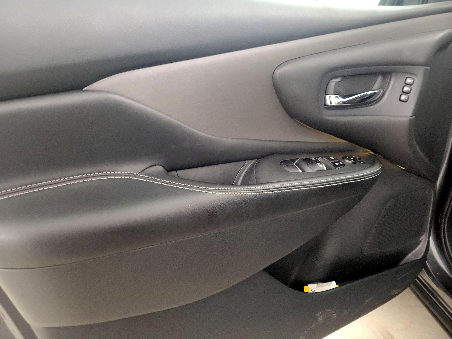 Thumbnail: 2020 Nissan Murano - 12