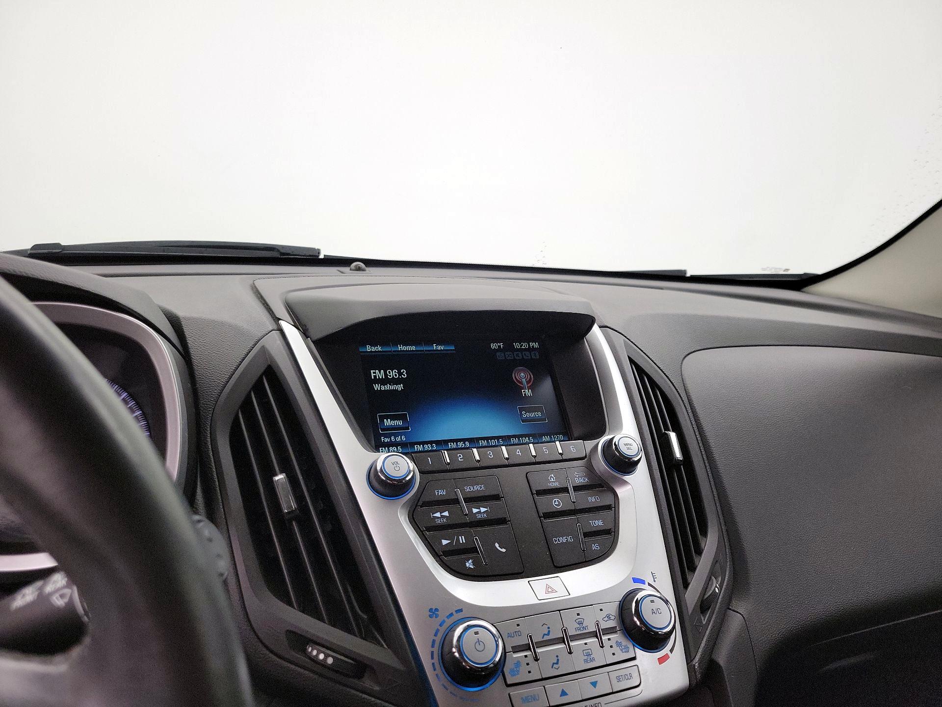 Thumbnail: 2017 Chevrolet Equinox - 14
