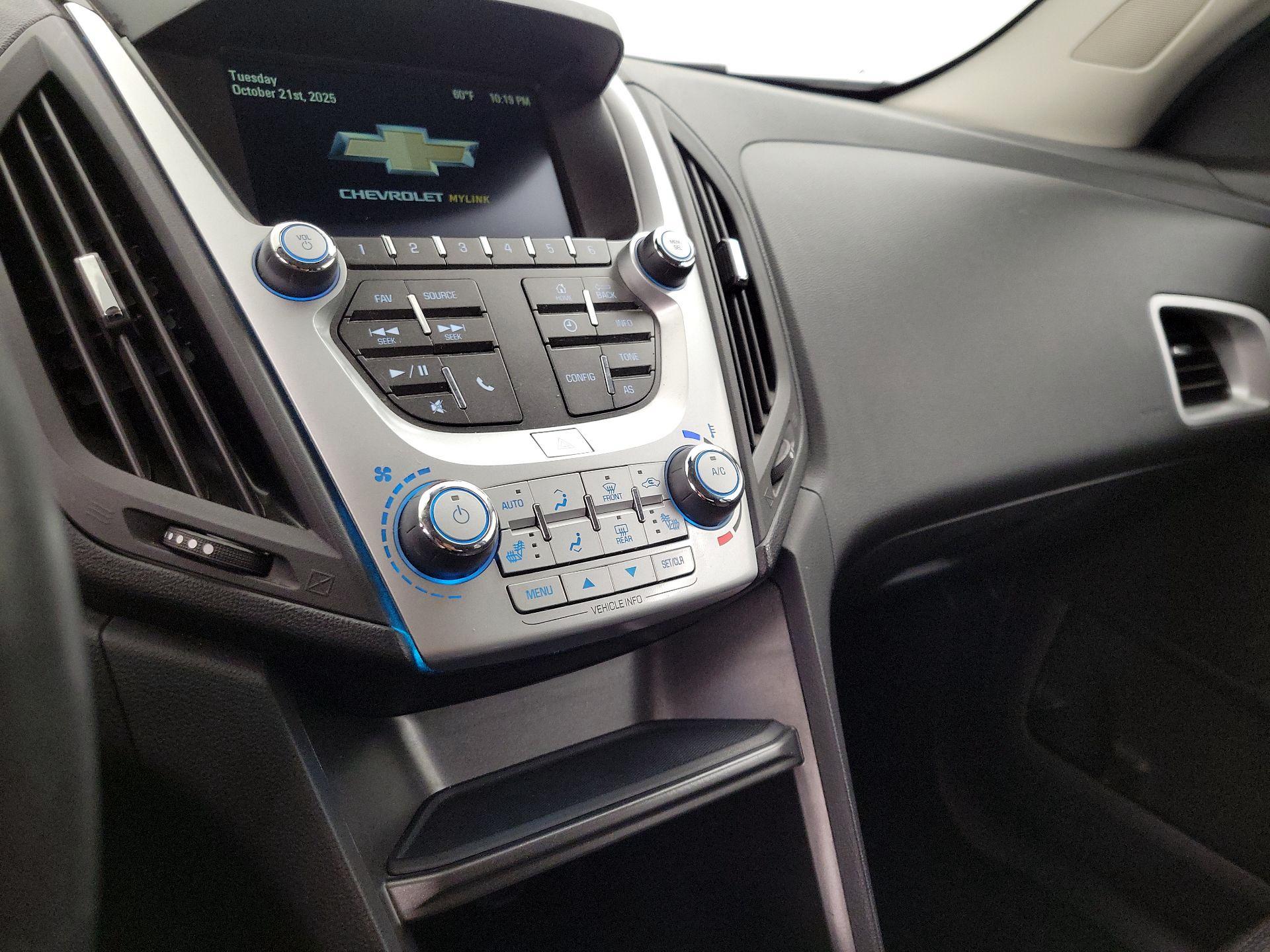 Thumbnail: 2017 Chevrolet Equinox - 15