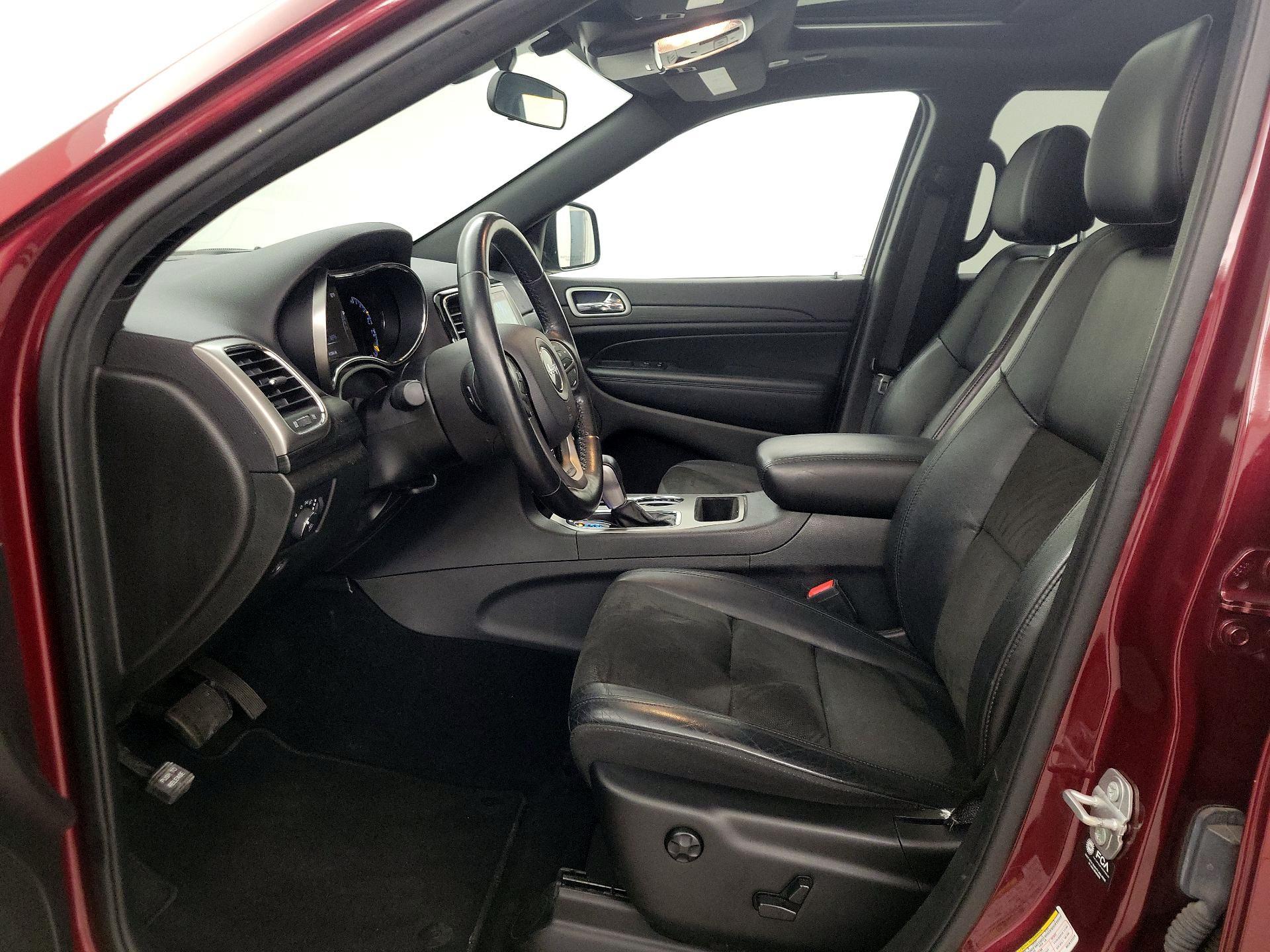 Thumbnail: 2021 Jeep Grand Cherokee - 11