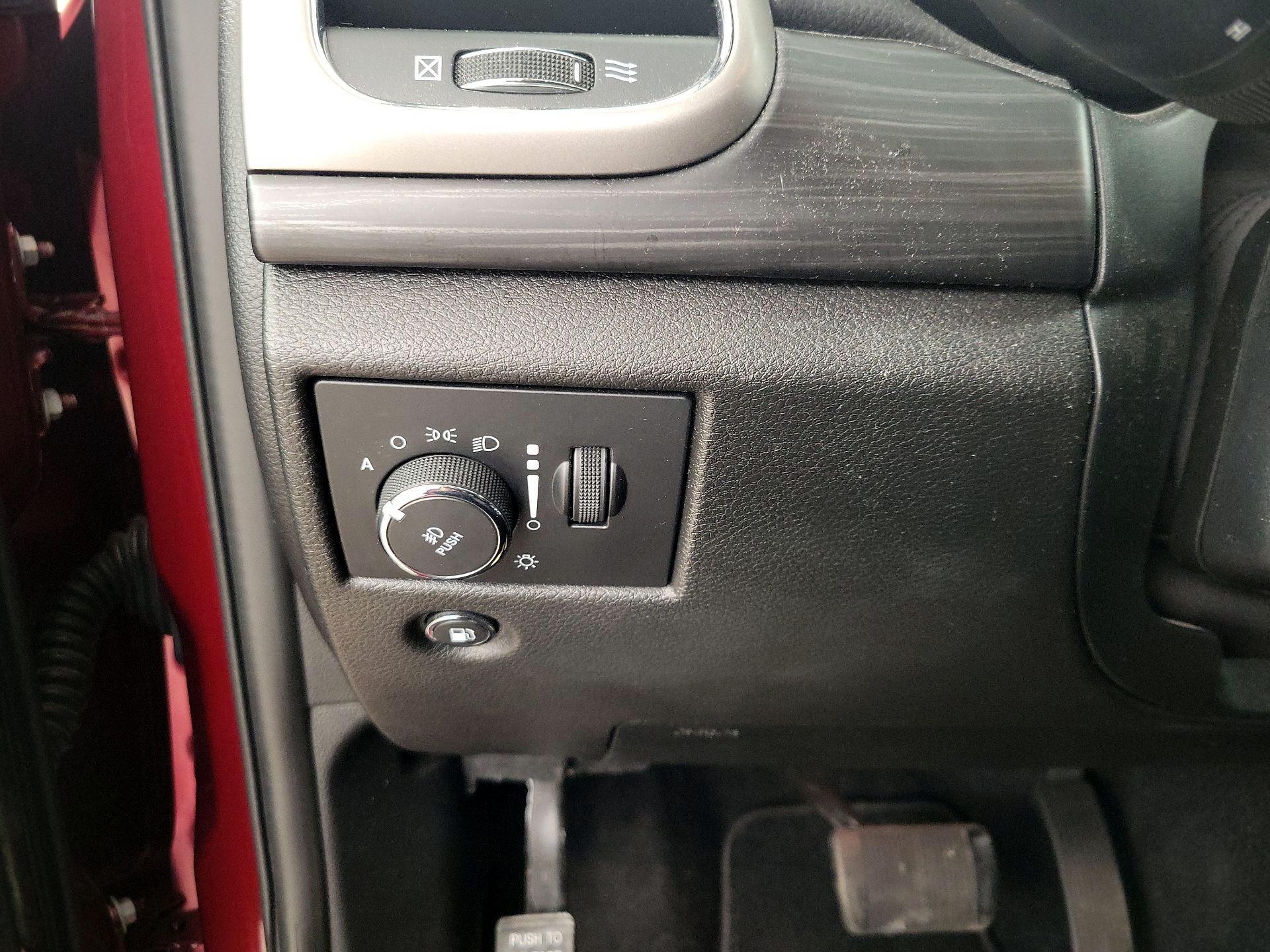 Thumbnail: 2021 Jeep Grand Cherokee - 13