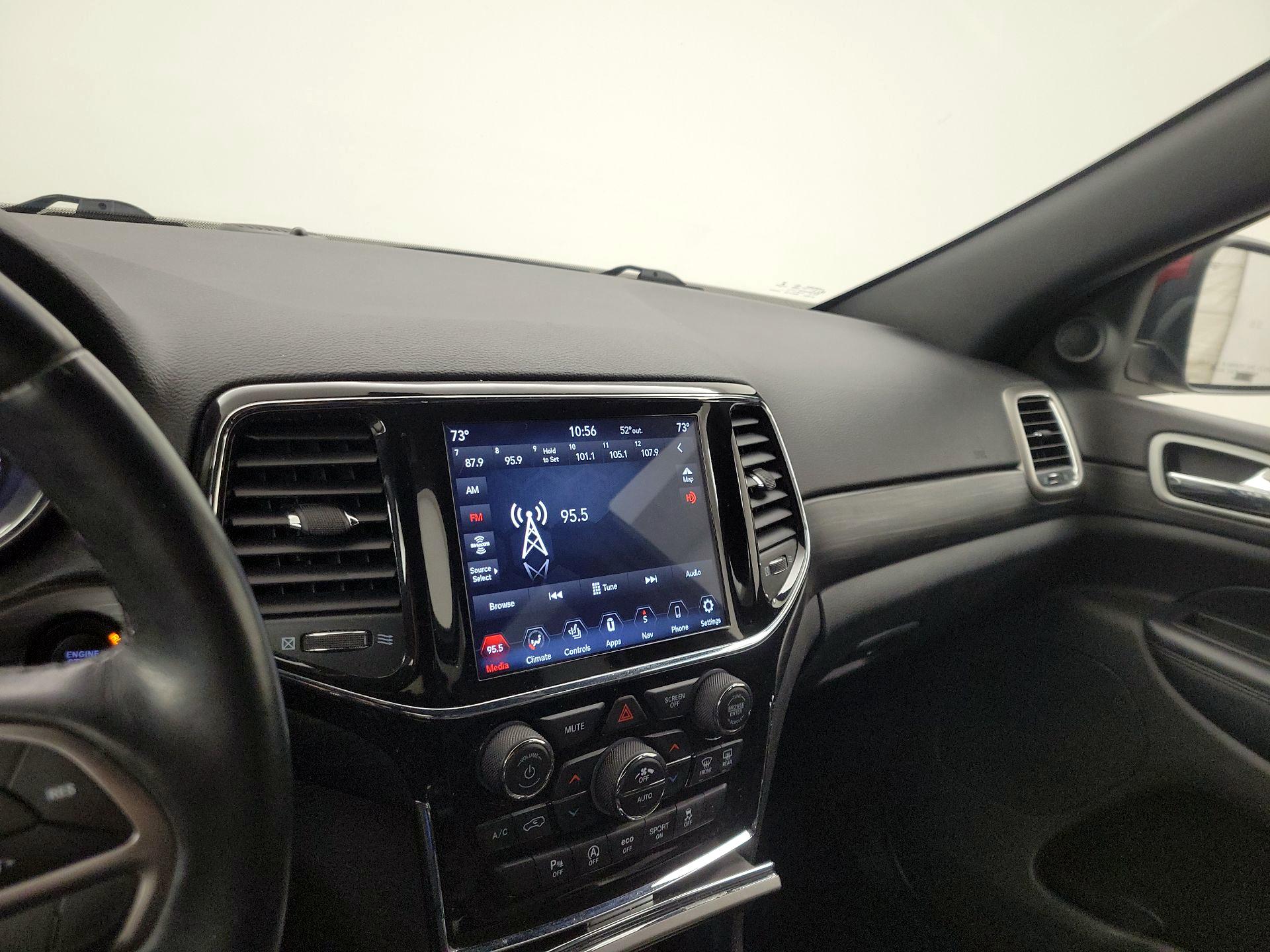 Thumbnail: 2021 Jeep Grand Cherokee - 16