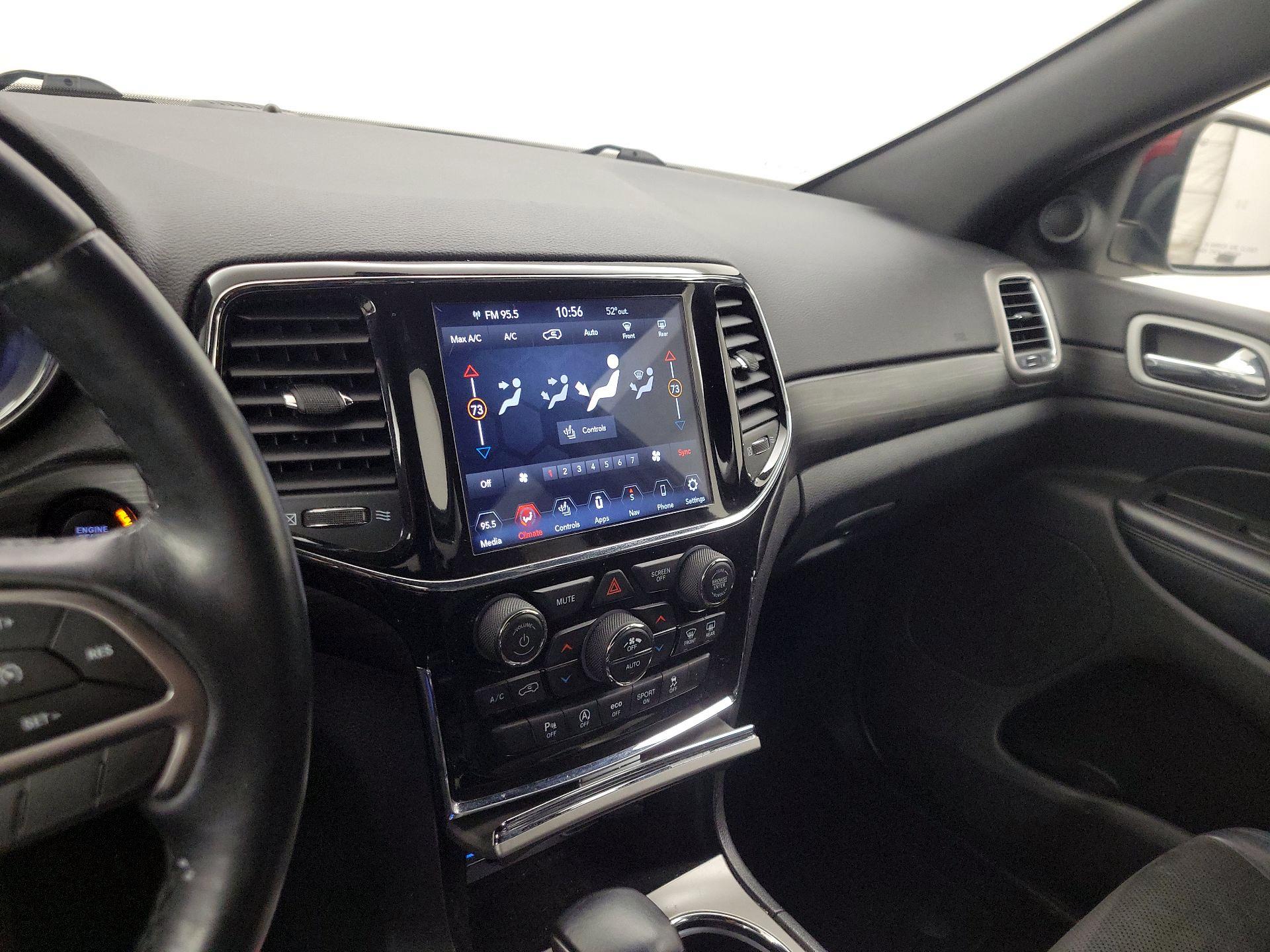 Thumbnail: 2021 Jeep Grand Cherokee - 17