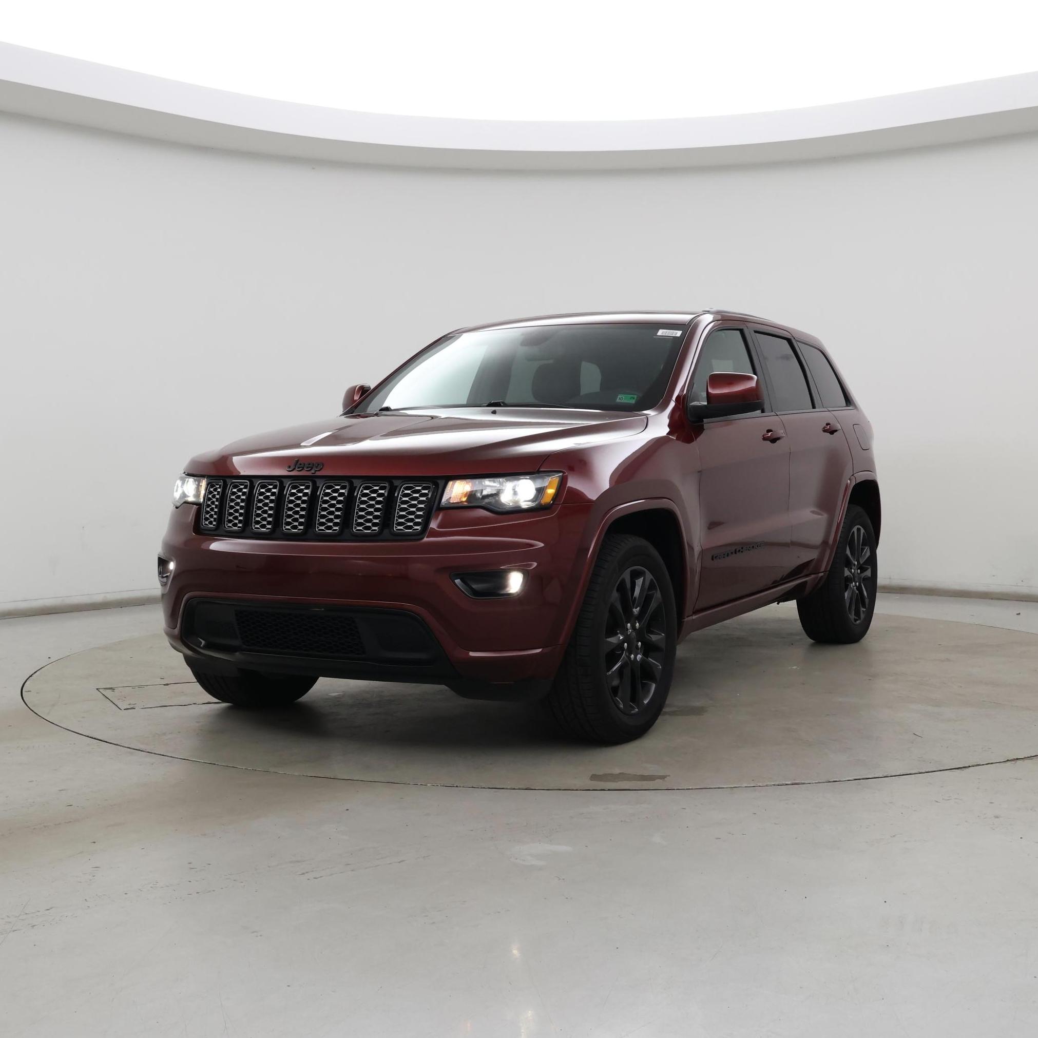 Thumbnail: 2021 Jeep Grand Cherokee - 4