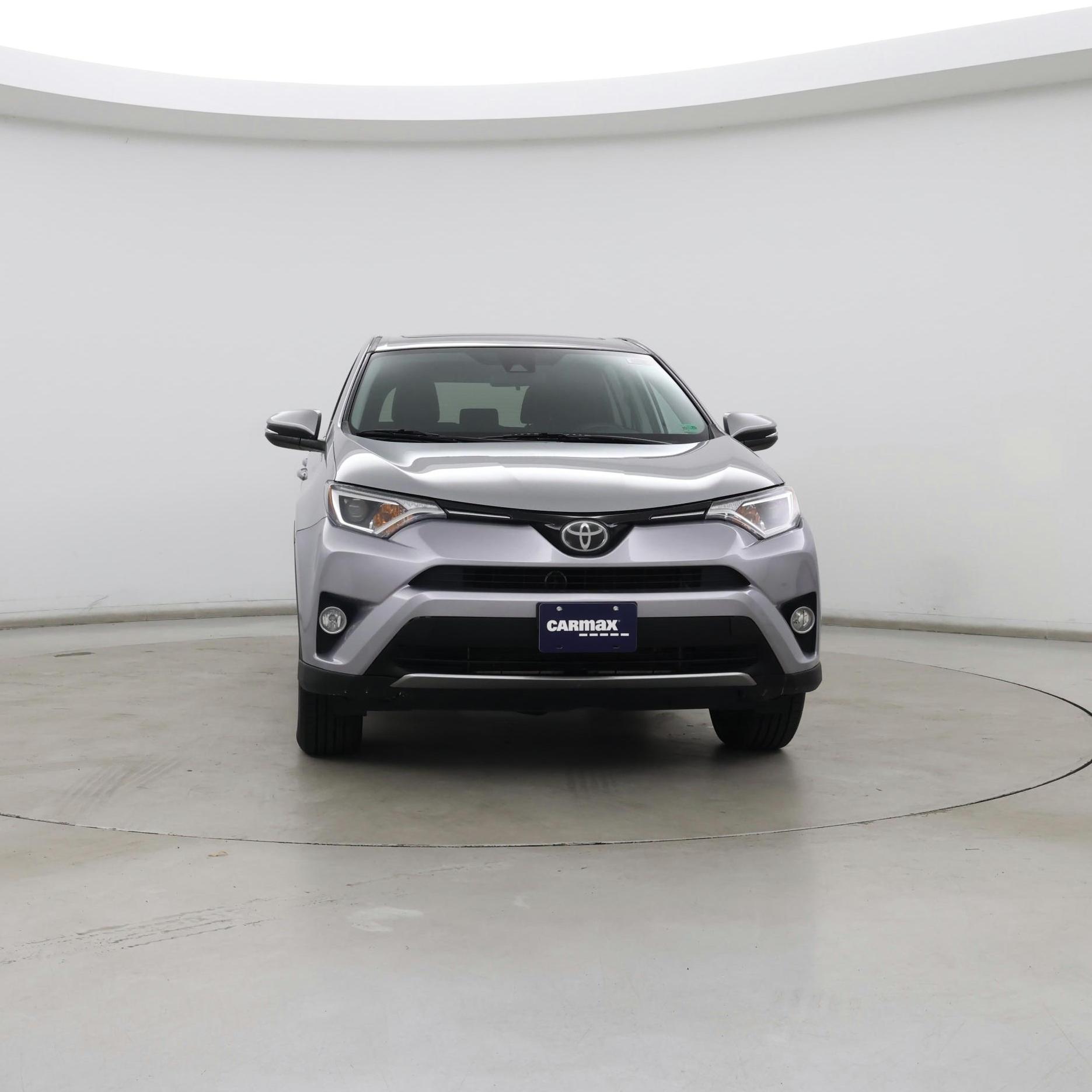 Thumbnail: 2018 Toyota RAV4 - 5