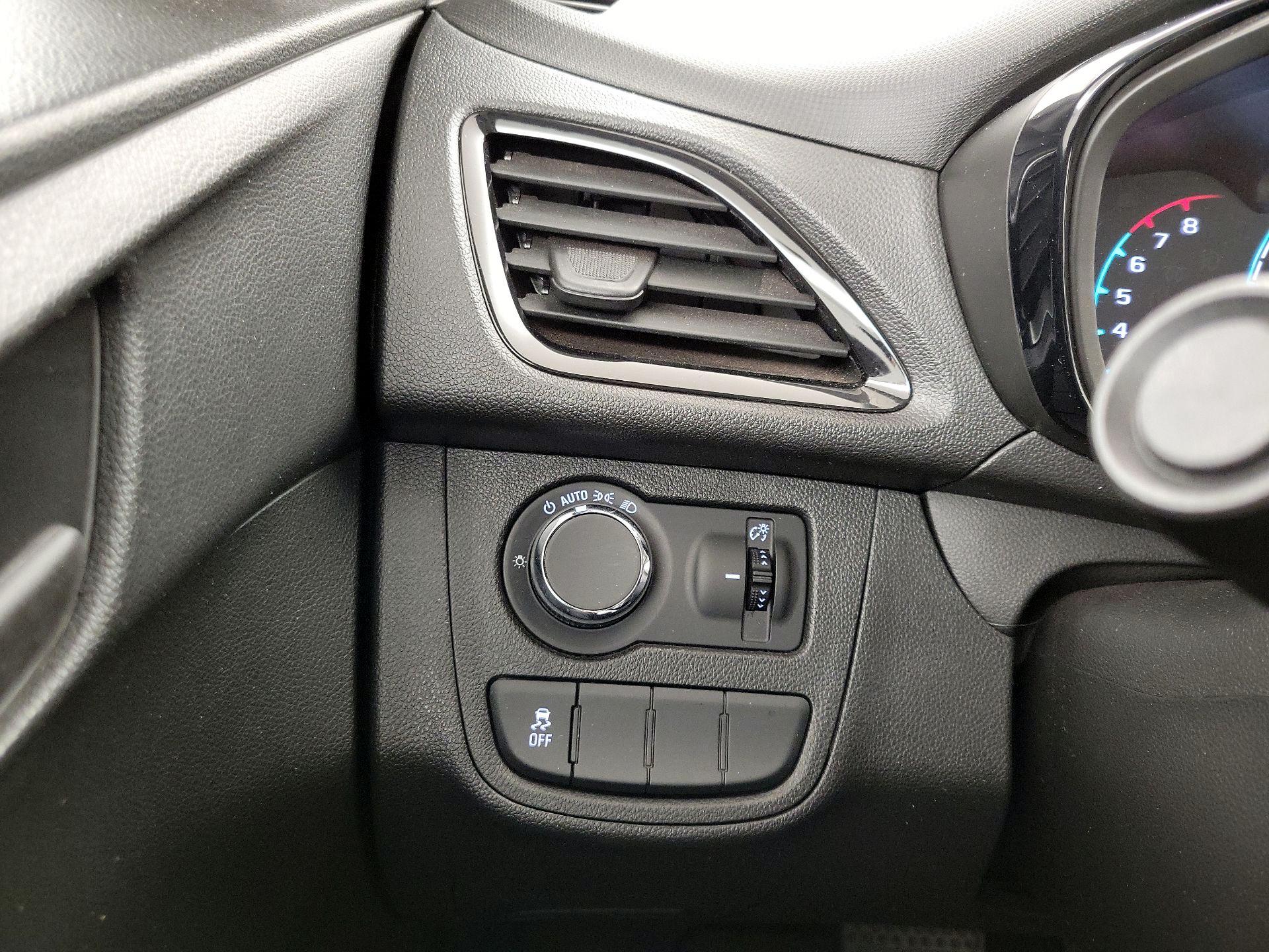 Thumbnail: 2017 Chevrolet Spark - 13