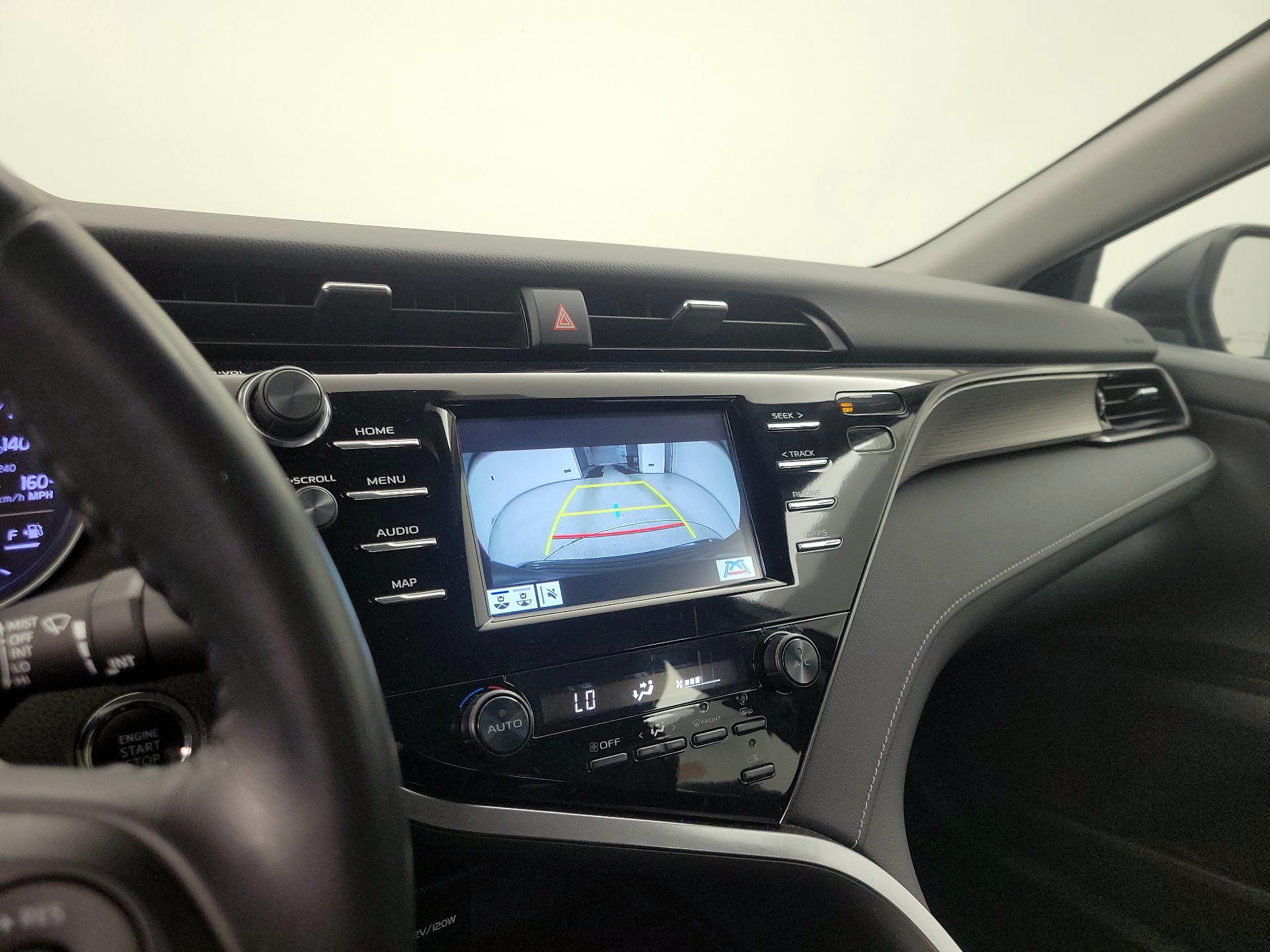 Thumbnail: 2019 Toyota Camry - 14