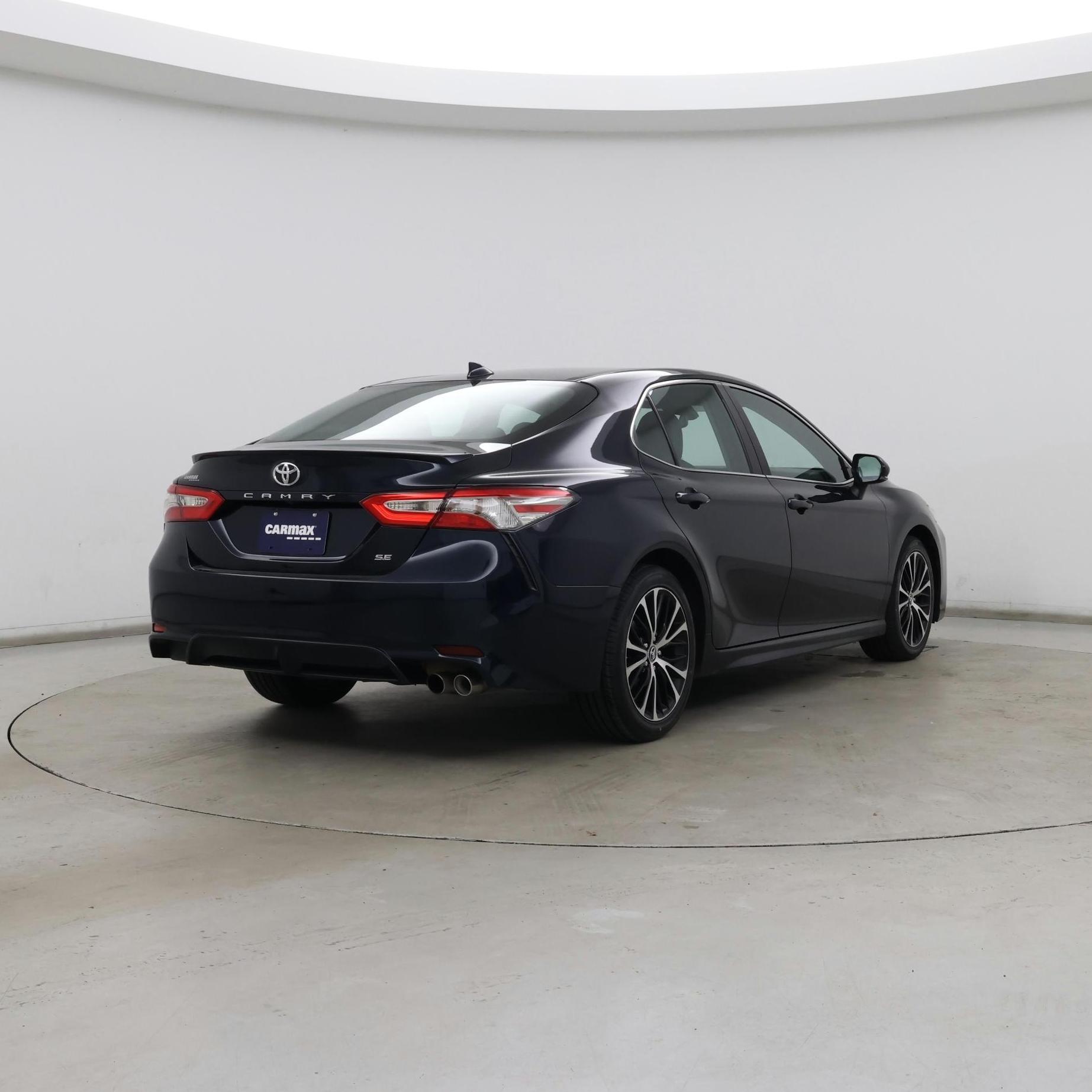 Thumbnail: 2019 Toyota Camry - 8