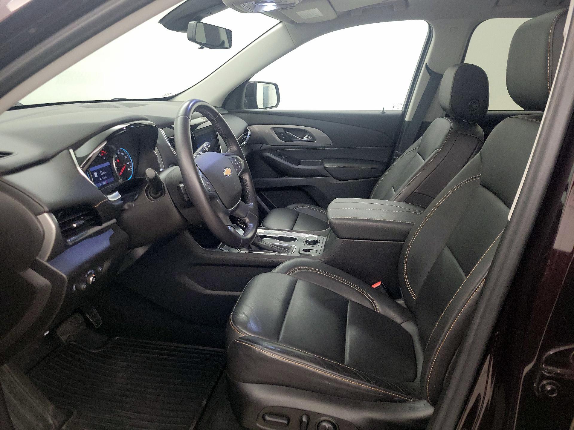 Thumbnail: 2021 Chevrolet Traverse - 11