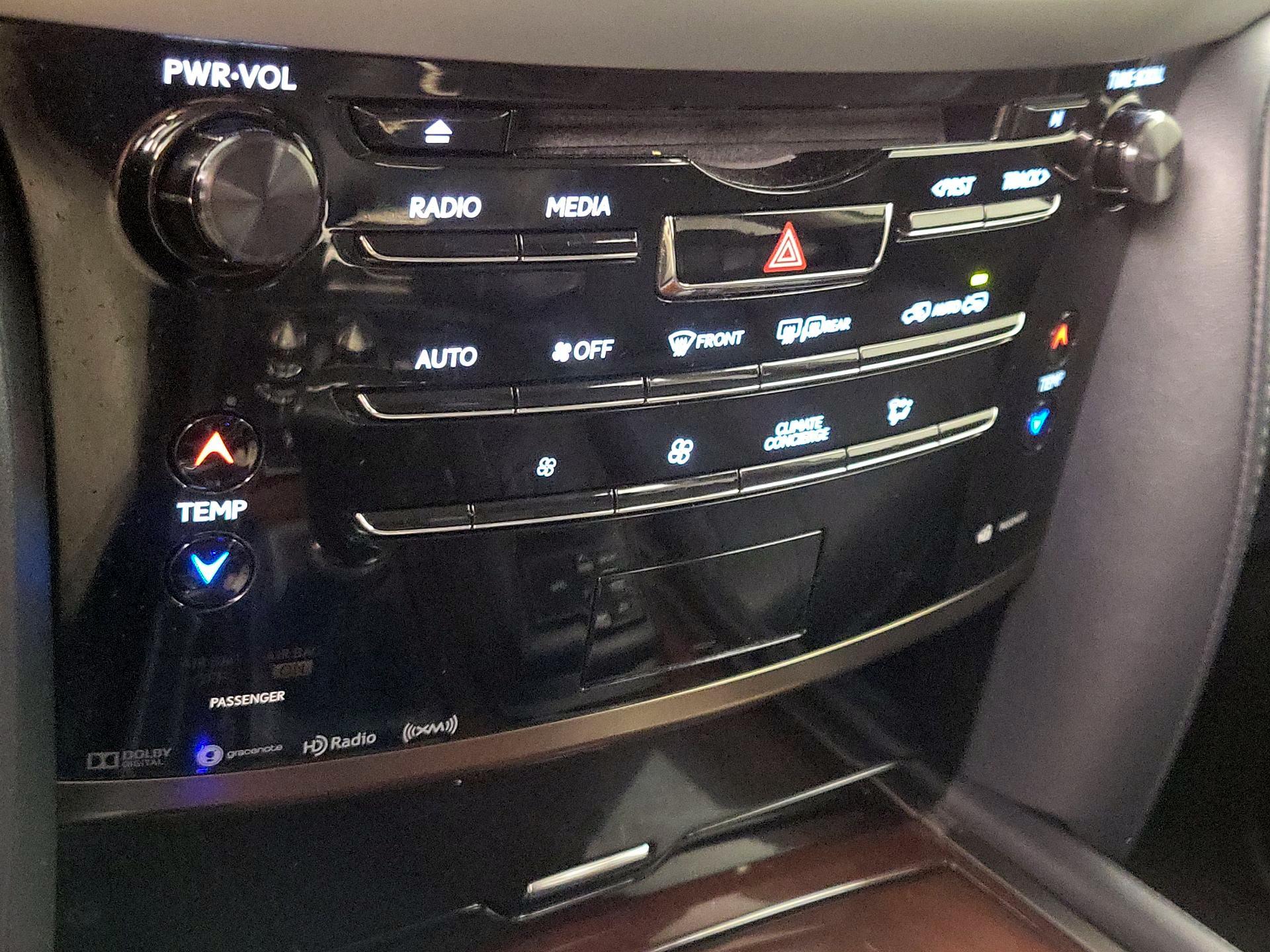 Thumbnail: 2019 Lexus LX - 17